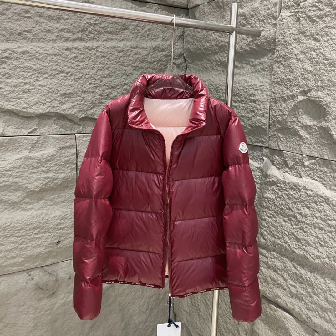 Moncler Down Jackets EasyMatch 145977