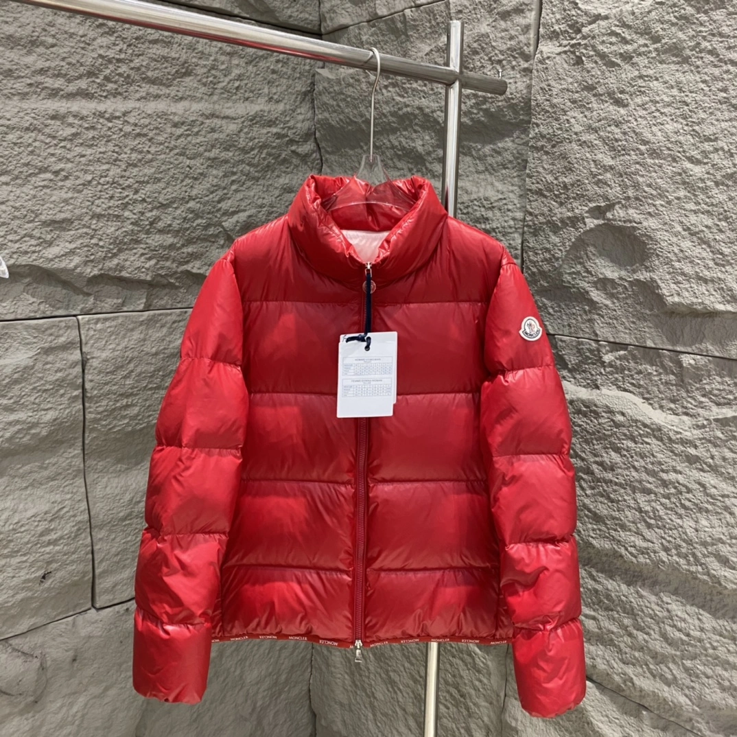 Sleek Moncler Down Jackets 145980