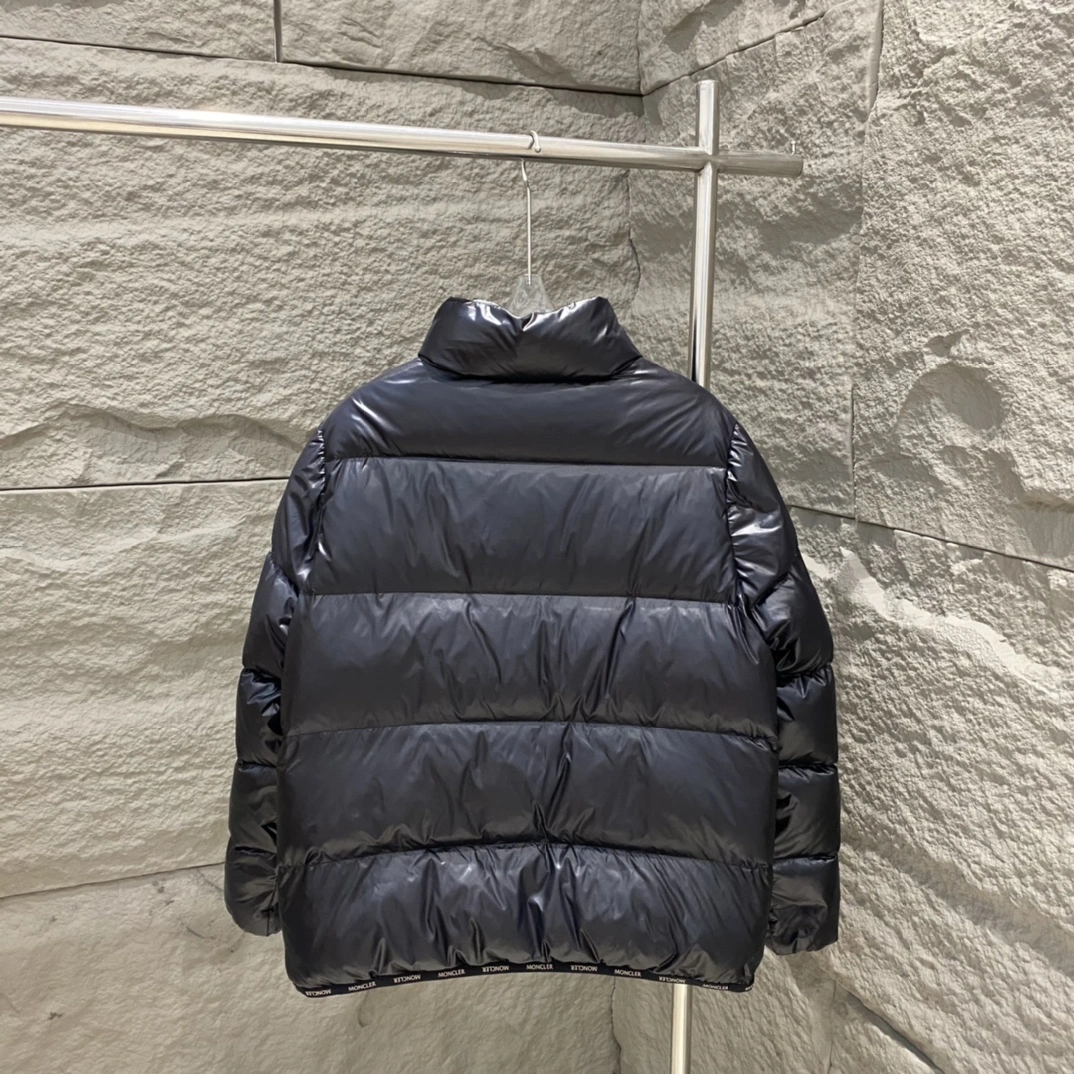Sophisticated Moncler Down Jackets 145976