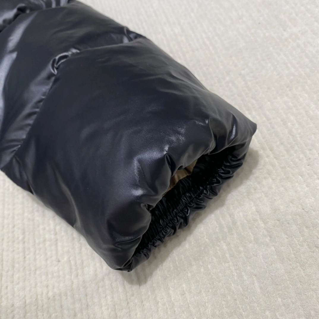Sophisticated Moncler Down Jackets 145976