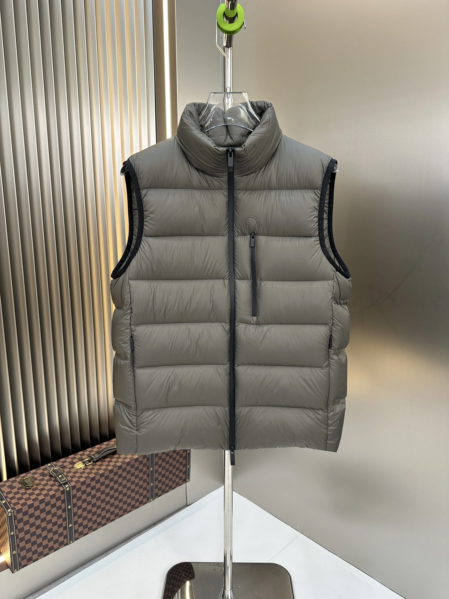 Moncler Down Jackets Efficient 145973