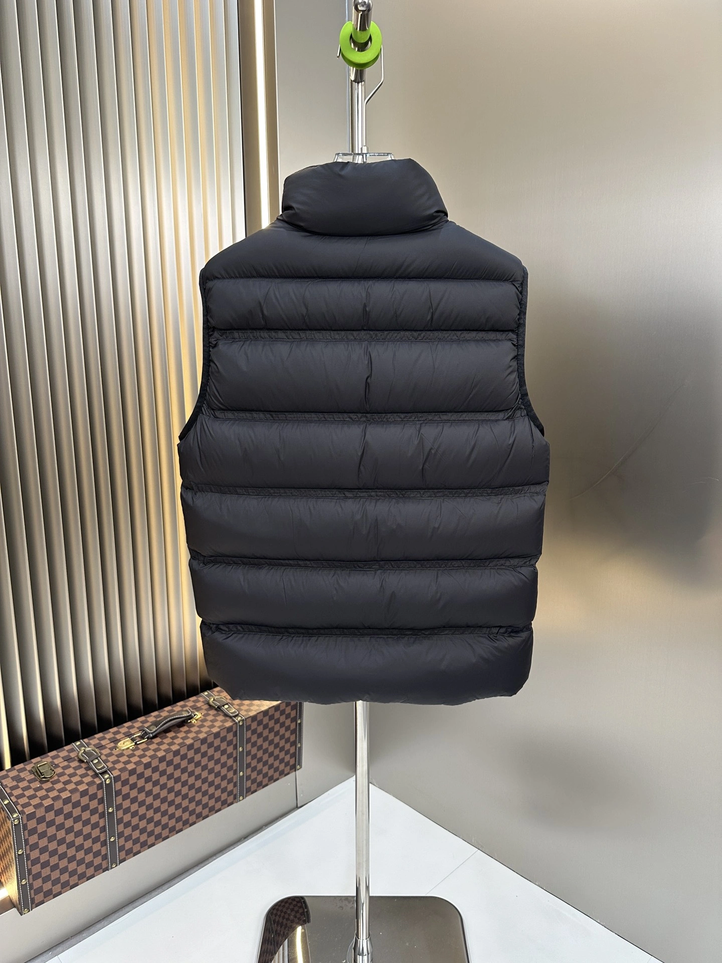 Moncler Down Jackets Efficient 145973