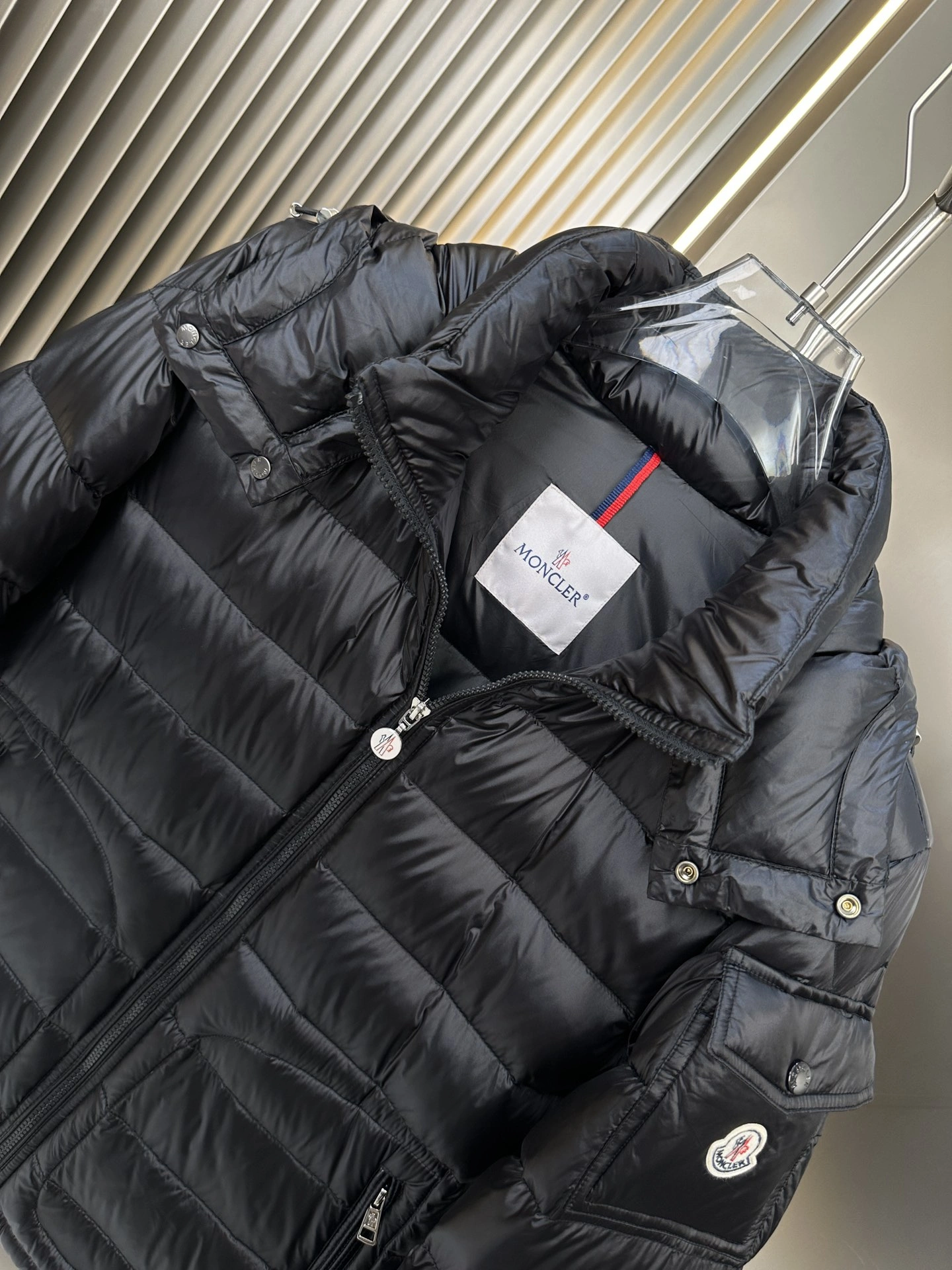 Durable Moncler Down Jackets 145971