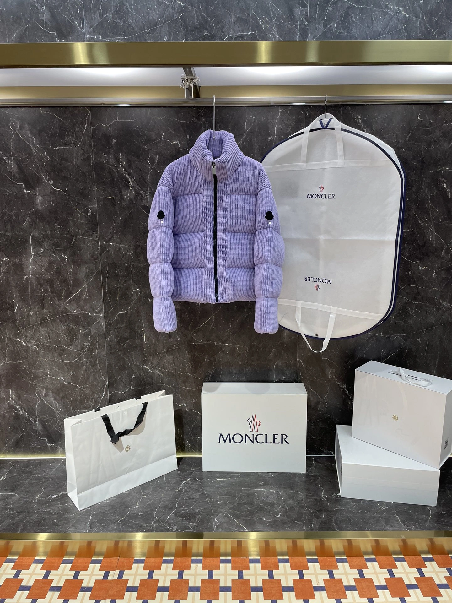 Moncler Down Jackets Minimalist 145966