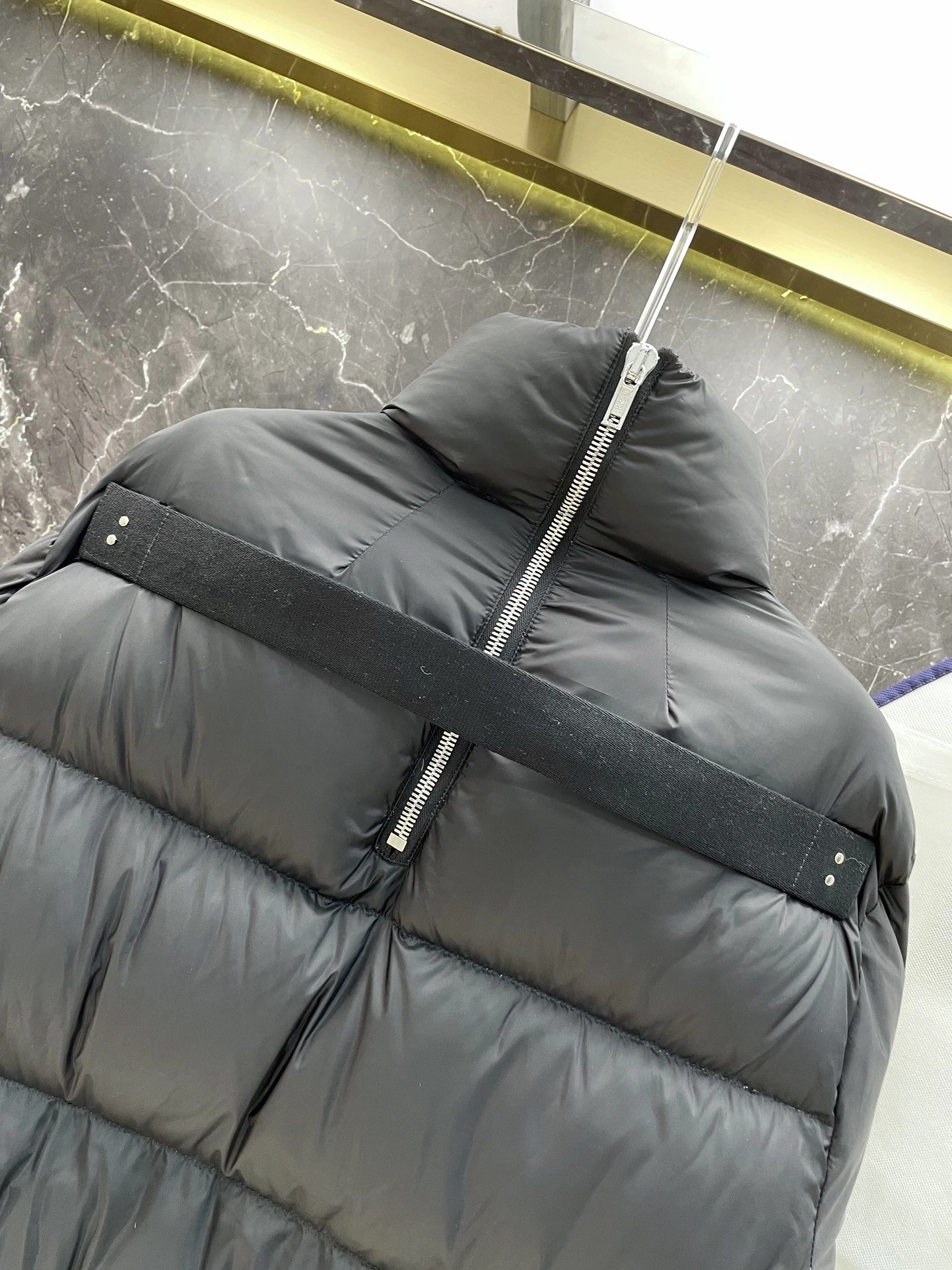 EasyCare Moncler Down Jackets 145970