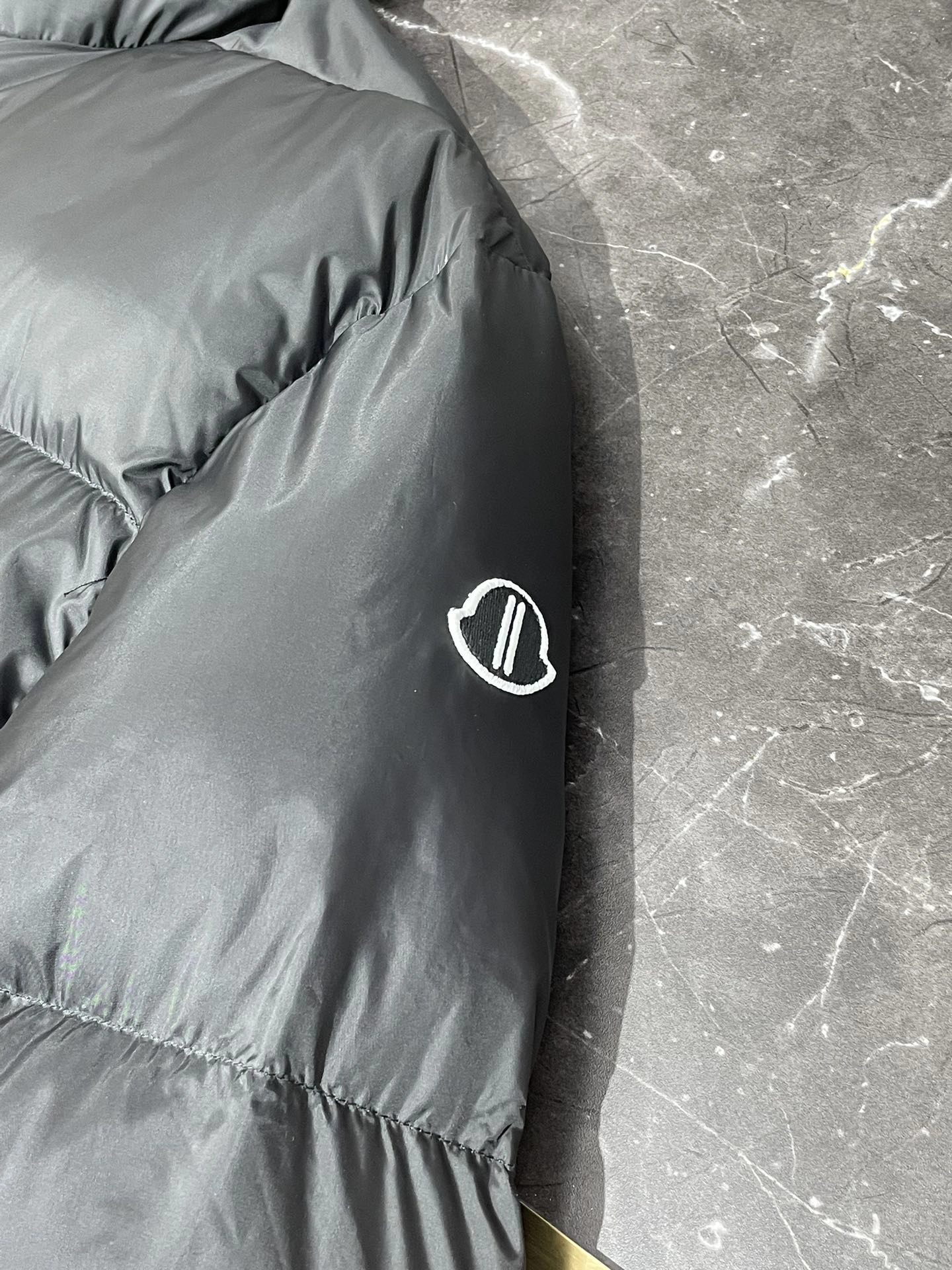 EasyCare Moncler Down Jackets 145970