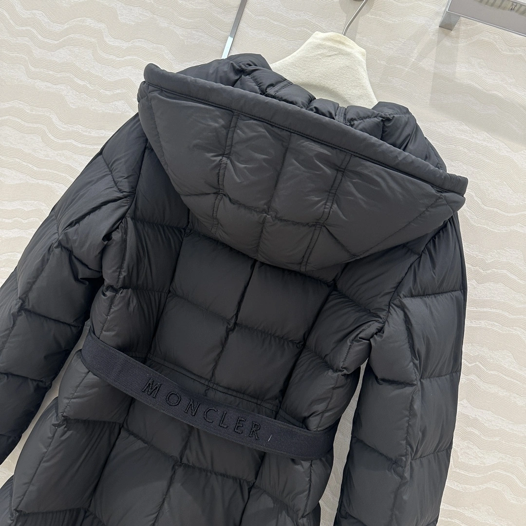 Moncler Down Jackets Attractive 145965