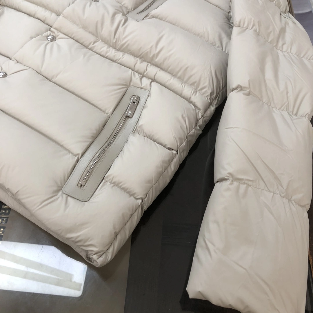 Cozy Moncler Down Jackets 145969