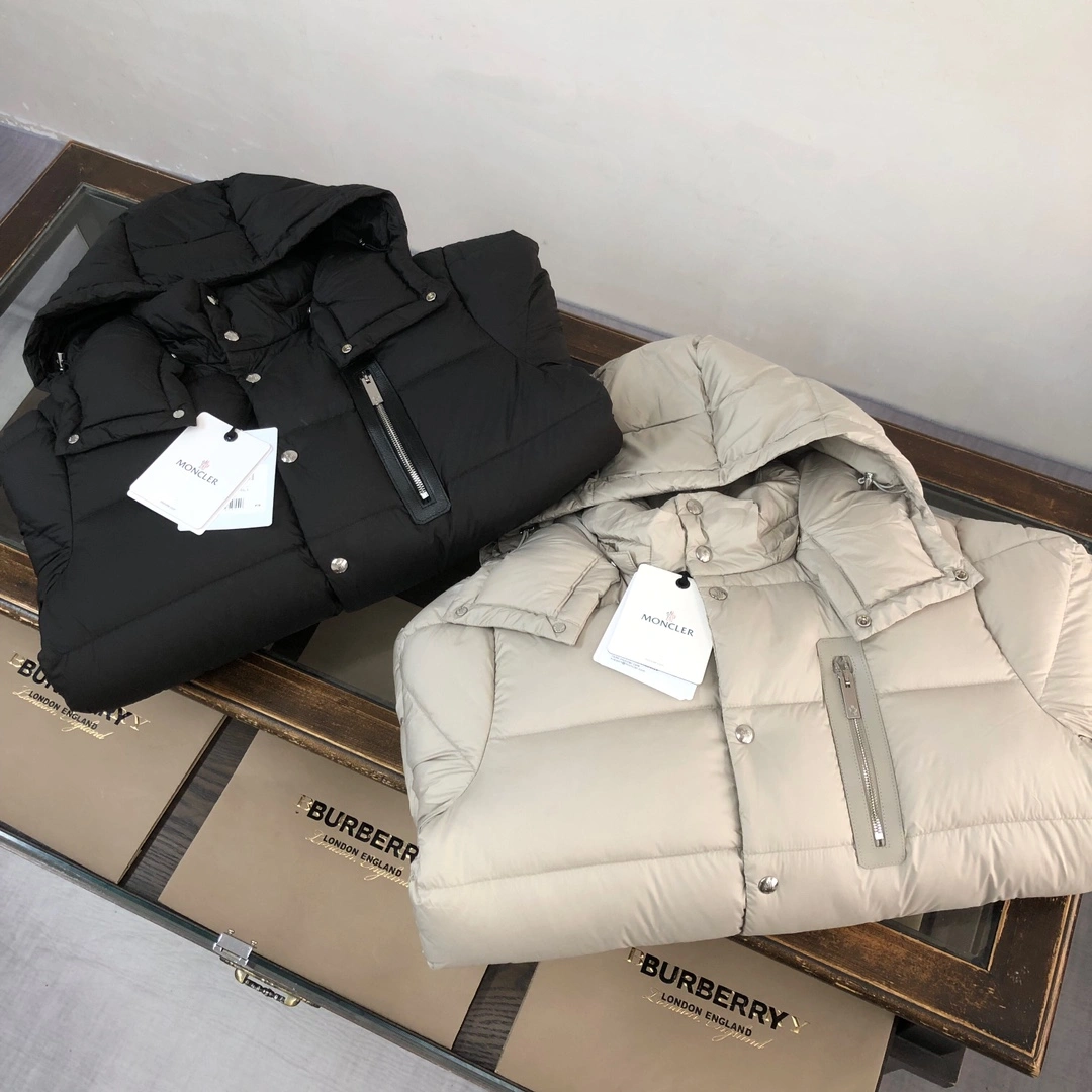 FashionForward Moncler Down Jackets 145967