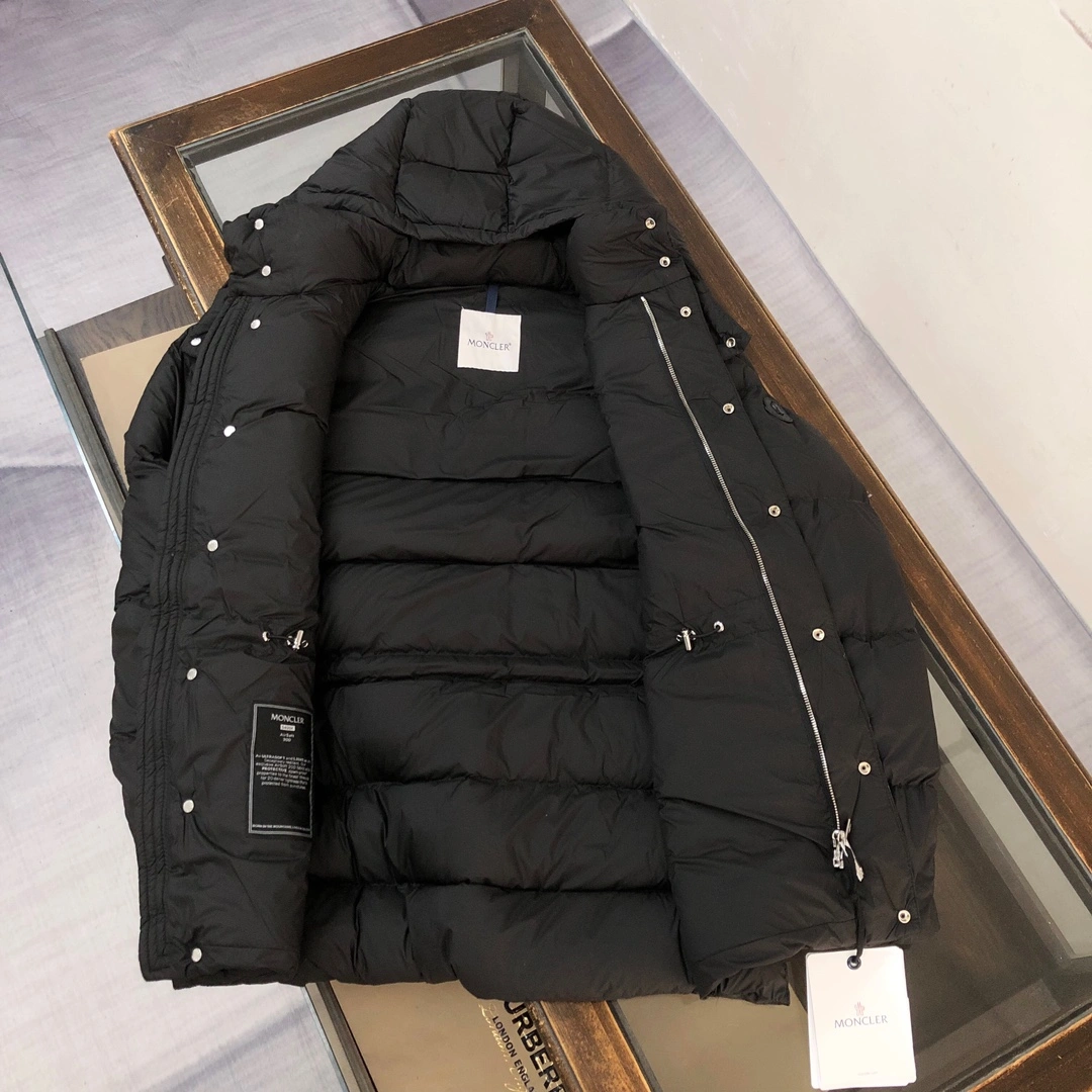 FashionForward Moncler Down Jackets 145967