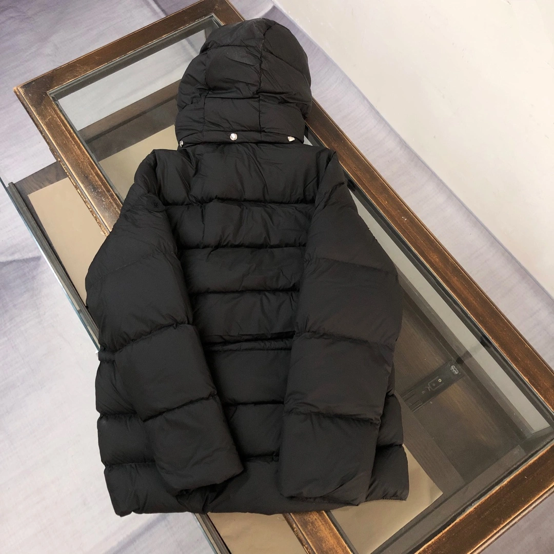 FashionForward Moncler Down Jackets 145967