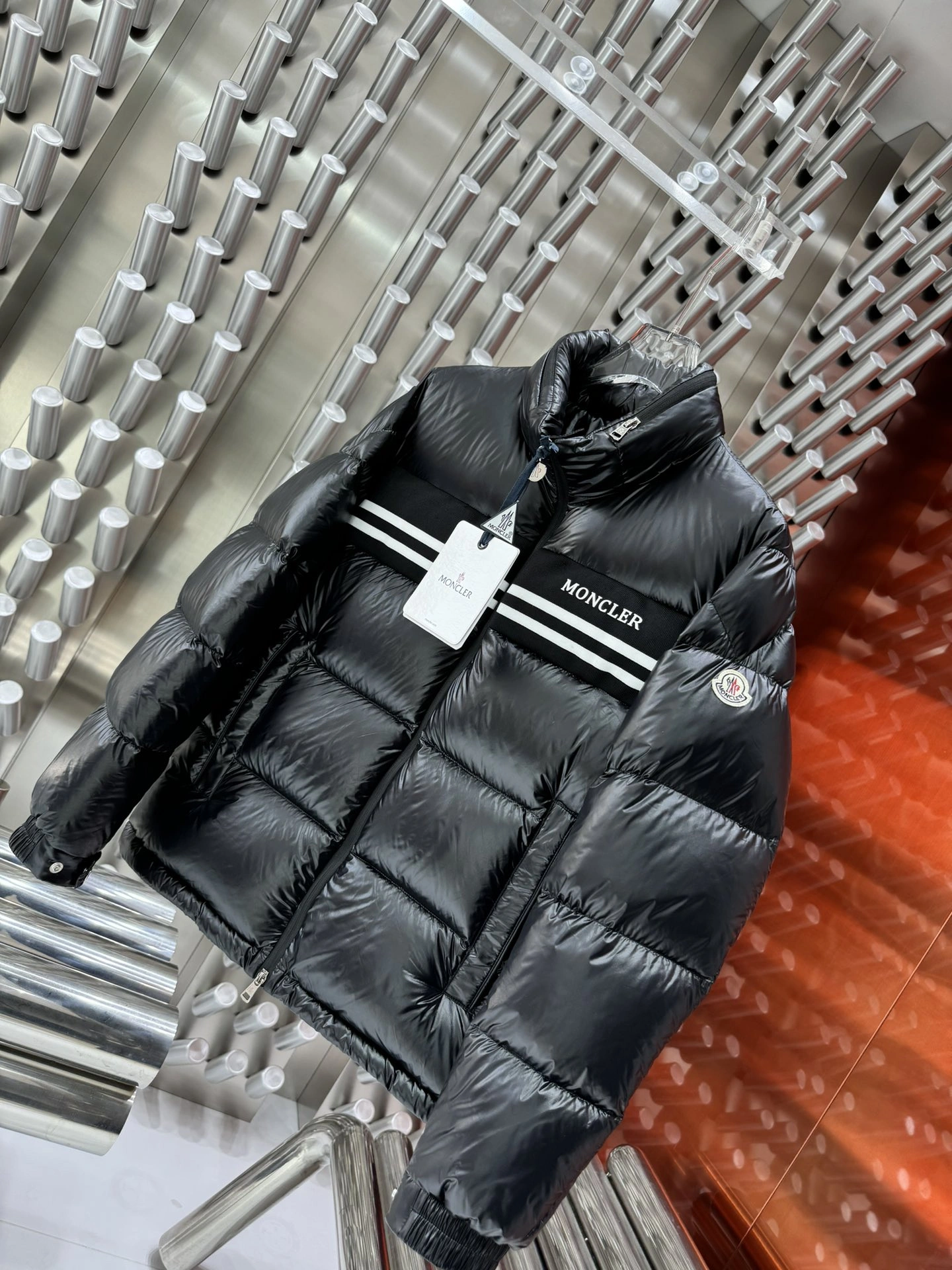 Moncler Down Jackets HighQuality 145968