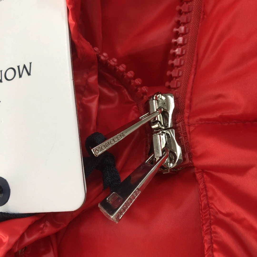 Moncler Down Jackets Durable 145955