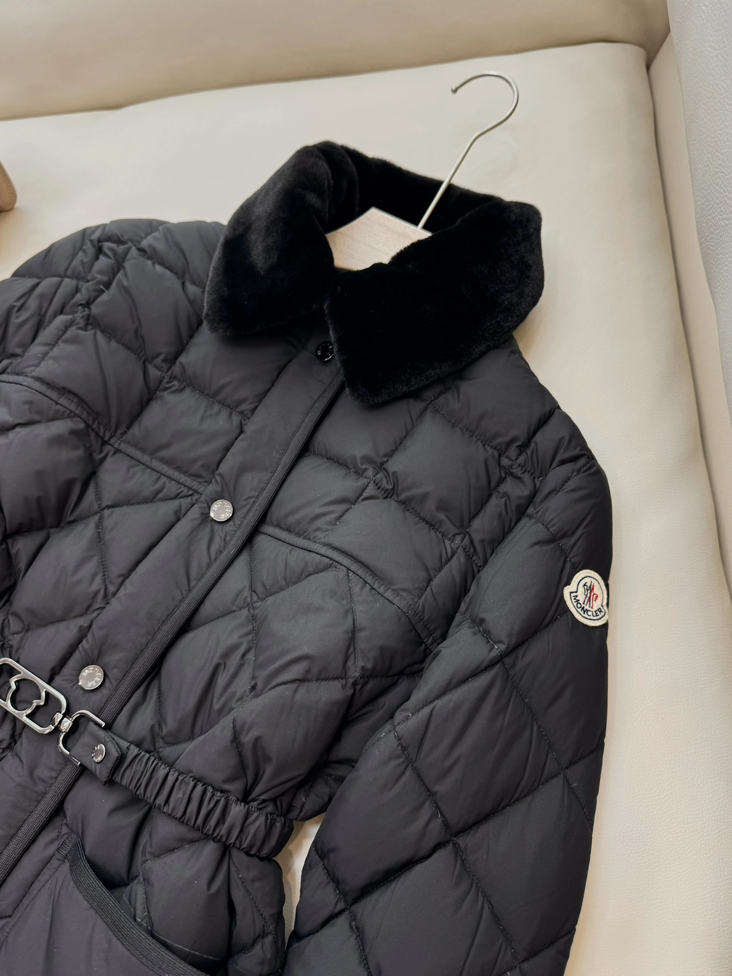 Comfortable Moncler Down Jackets 145954