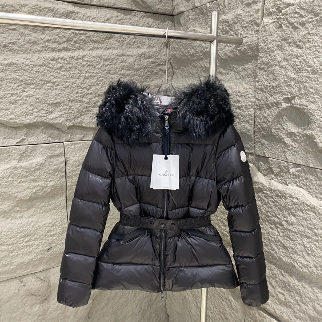 Moncler Down Jackets Resilient 145950
