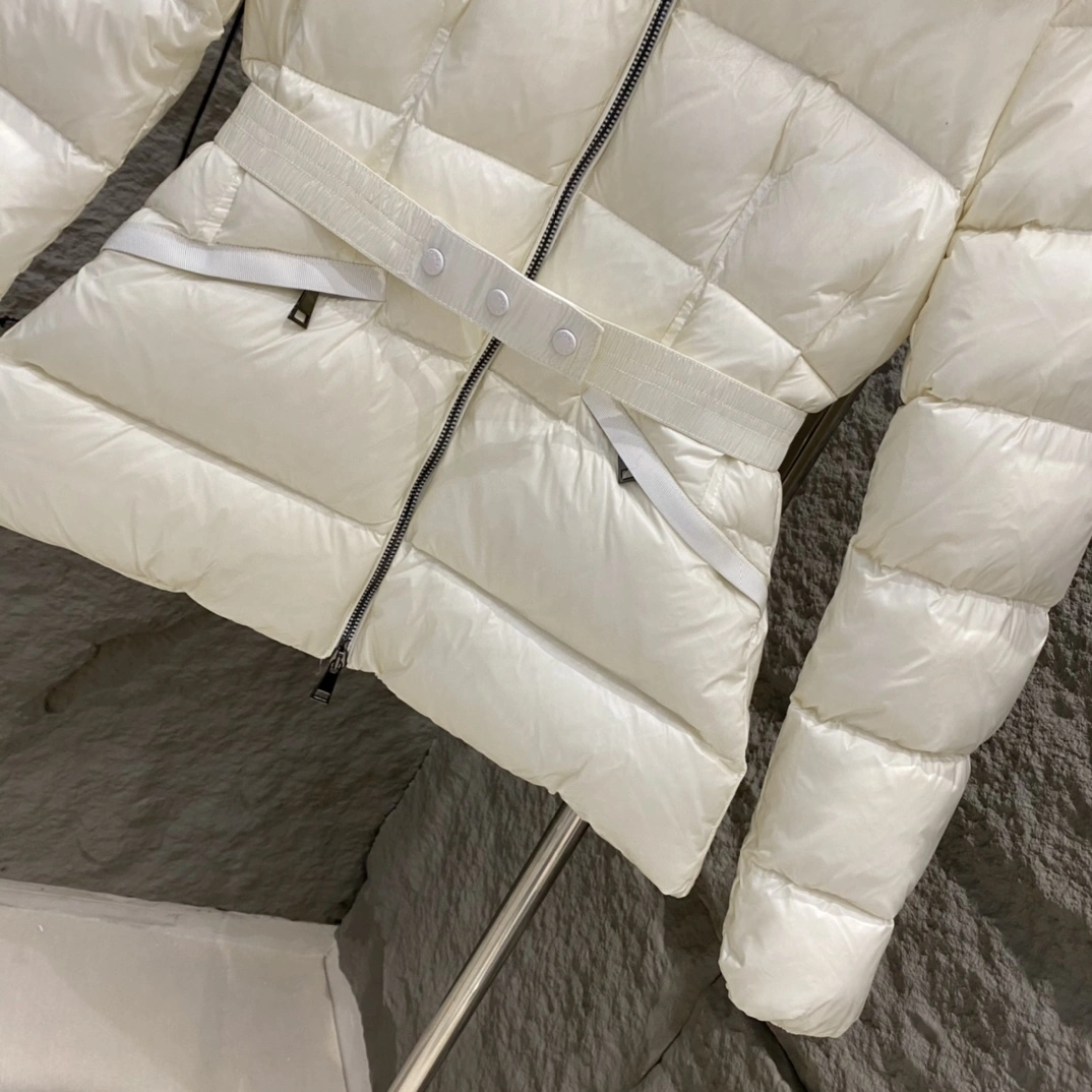 EasyMatch Moncler Down Jackets 145951