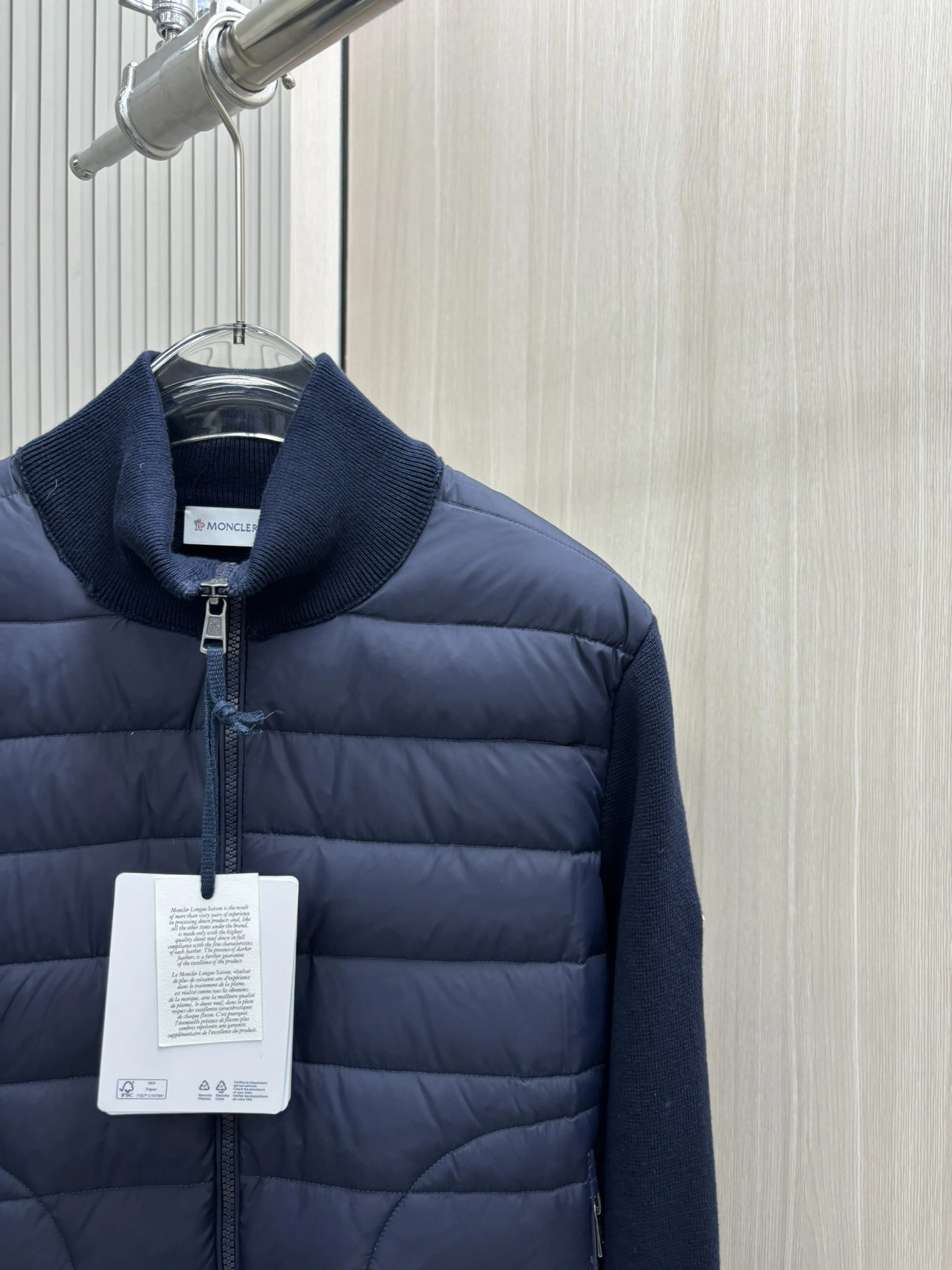 Moncler Down Jackets Elegant 145939