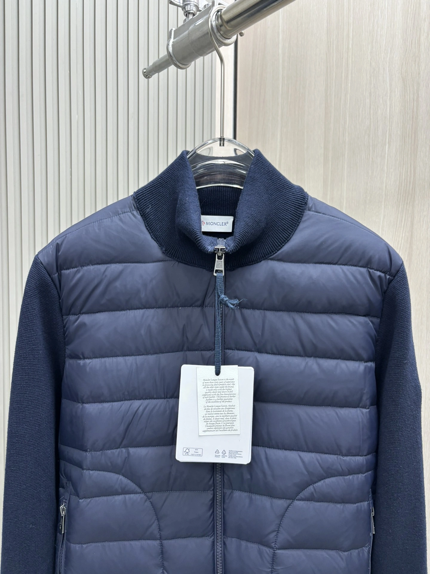 Moncler Down Jackets Elegant 145939