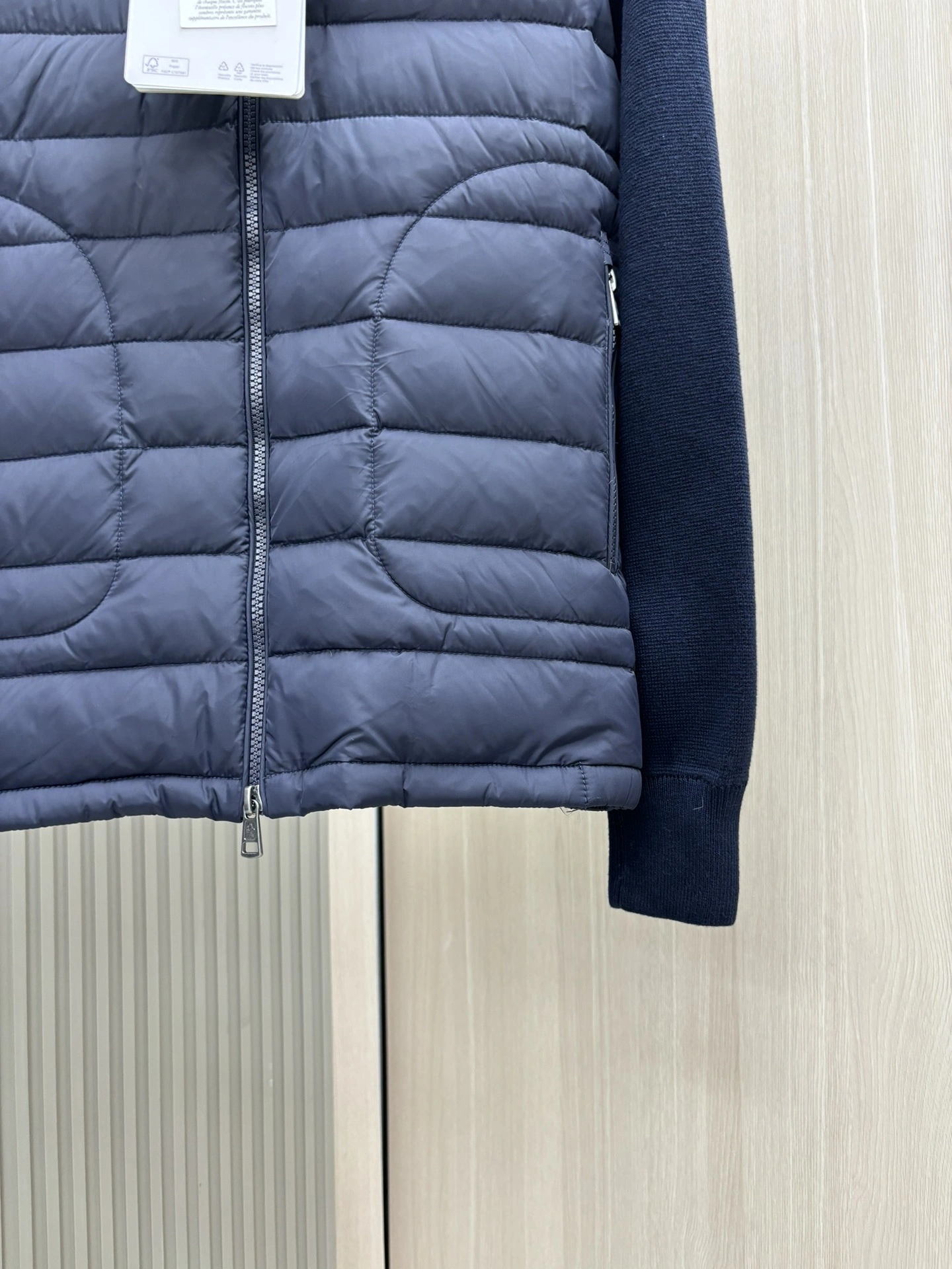 Moncler Down Jackets Elegant 145939