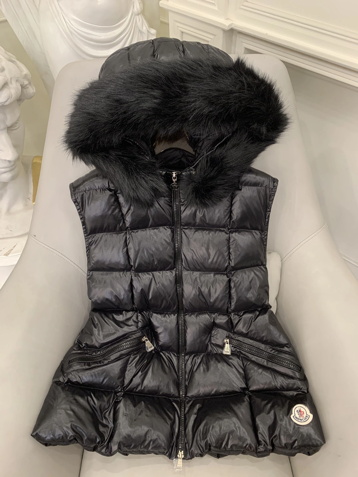 Moncler Down Jackets Breathable 145936
