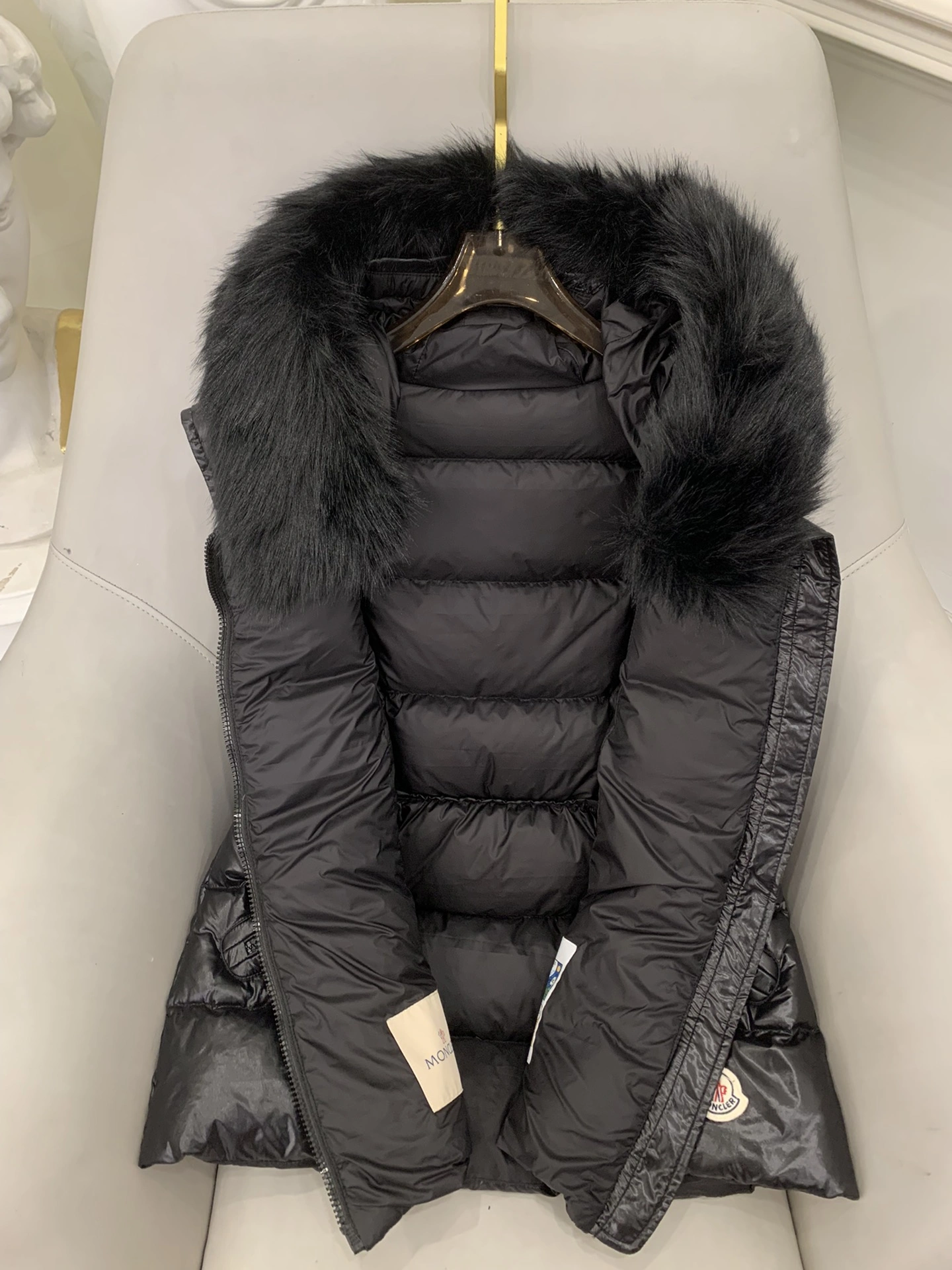 Moncler Down Jackets Breathable 145936