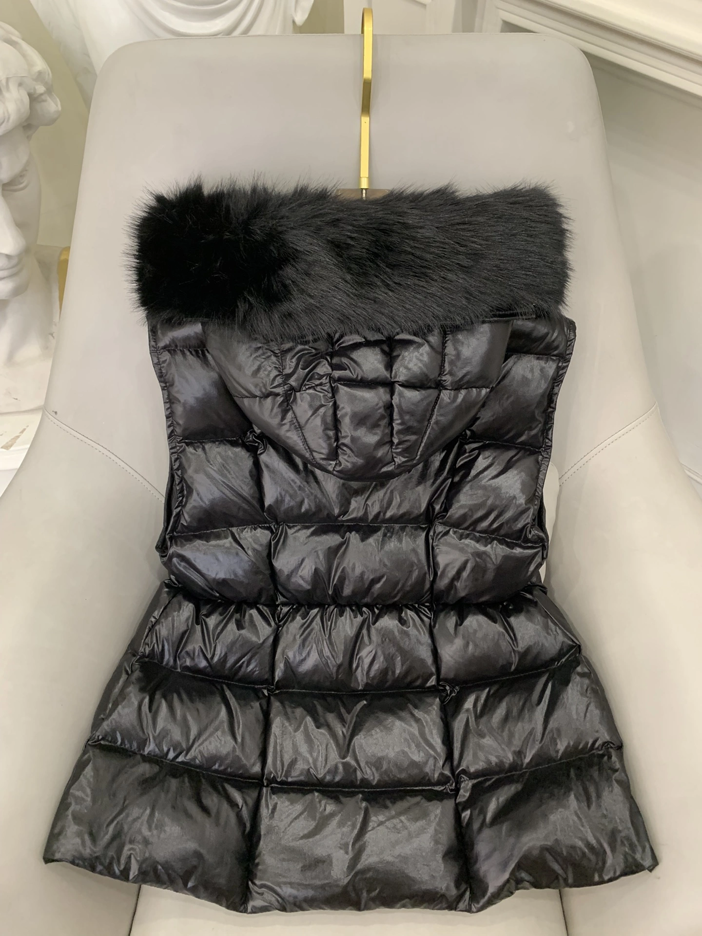 Moncler Down Jackets Breathable 145936