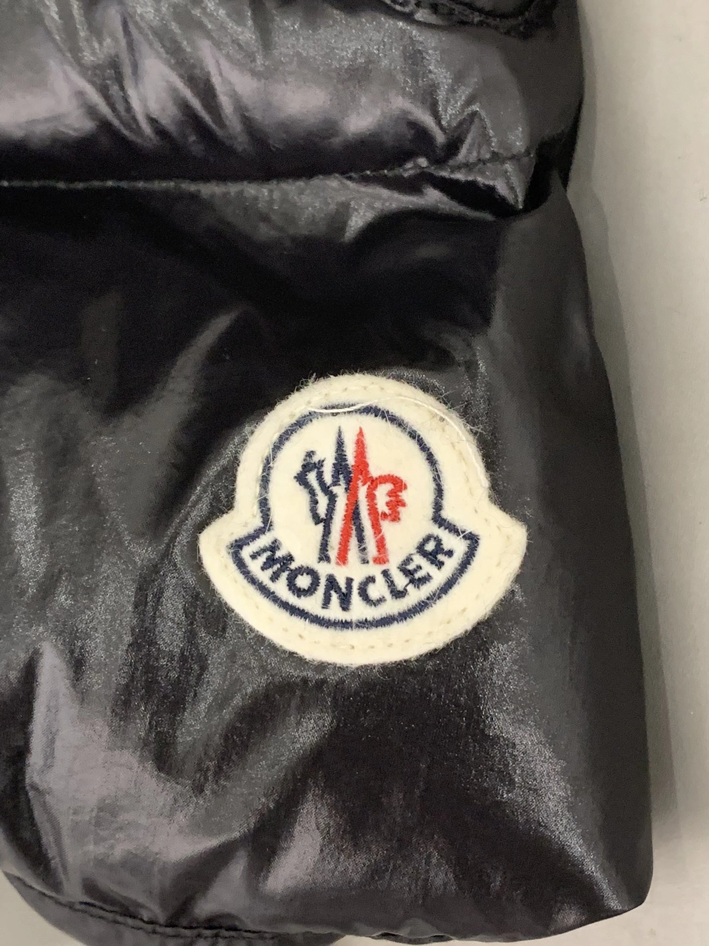 Moncler Down Jackets Breathable 145936