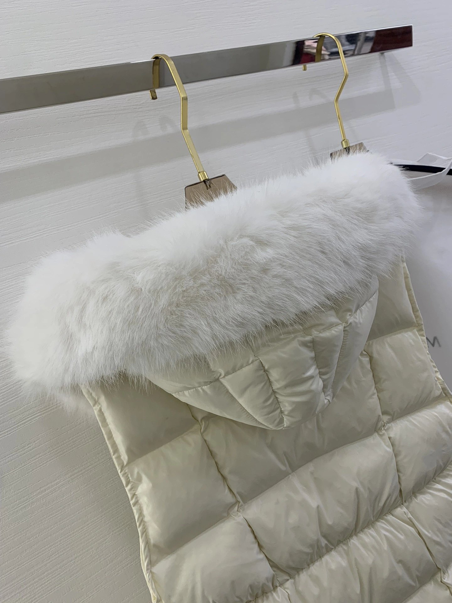 Effortless Moncler Down Jackets 145945