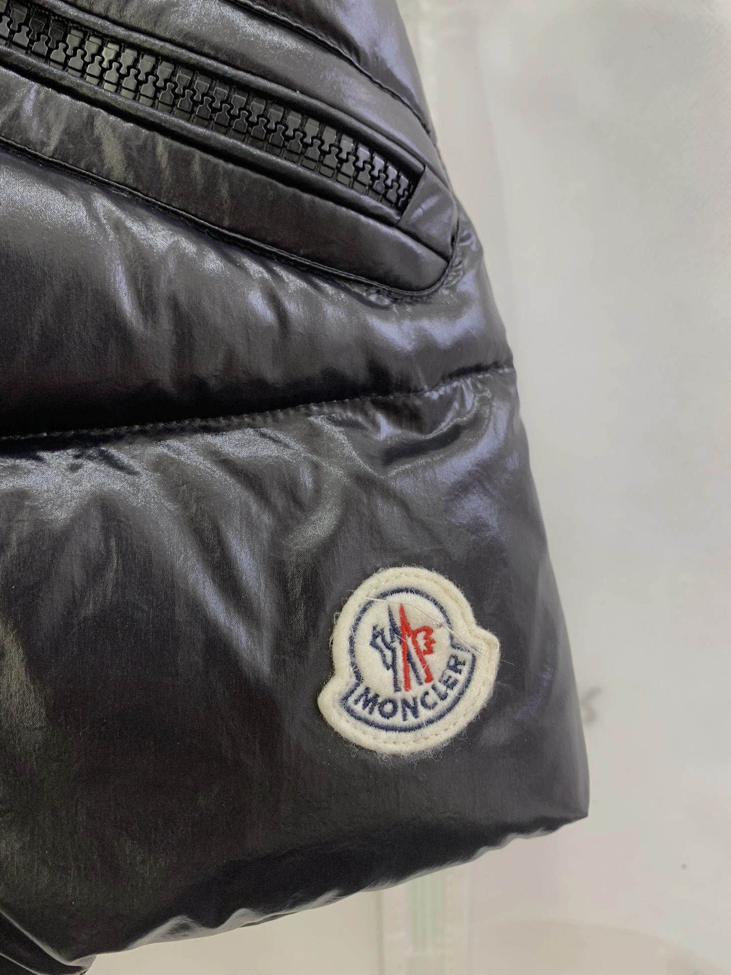 Moncler Down Jackets Unique 145944