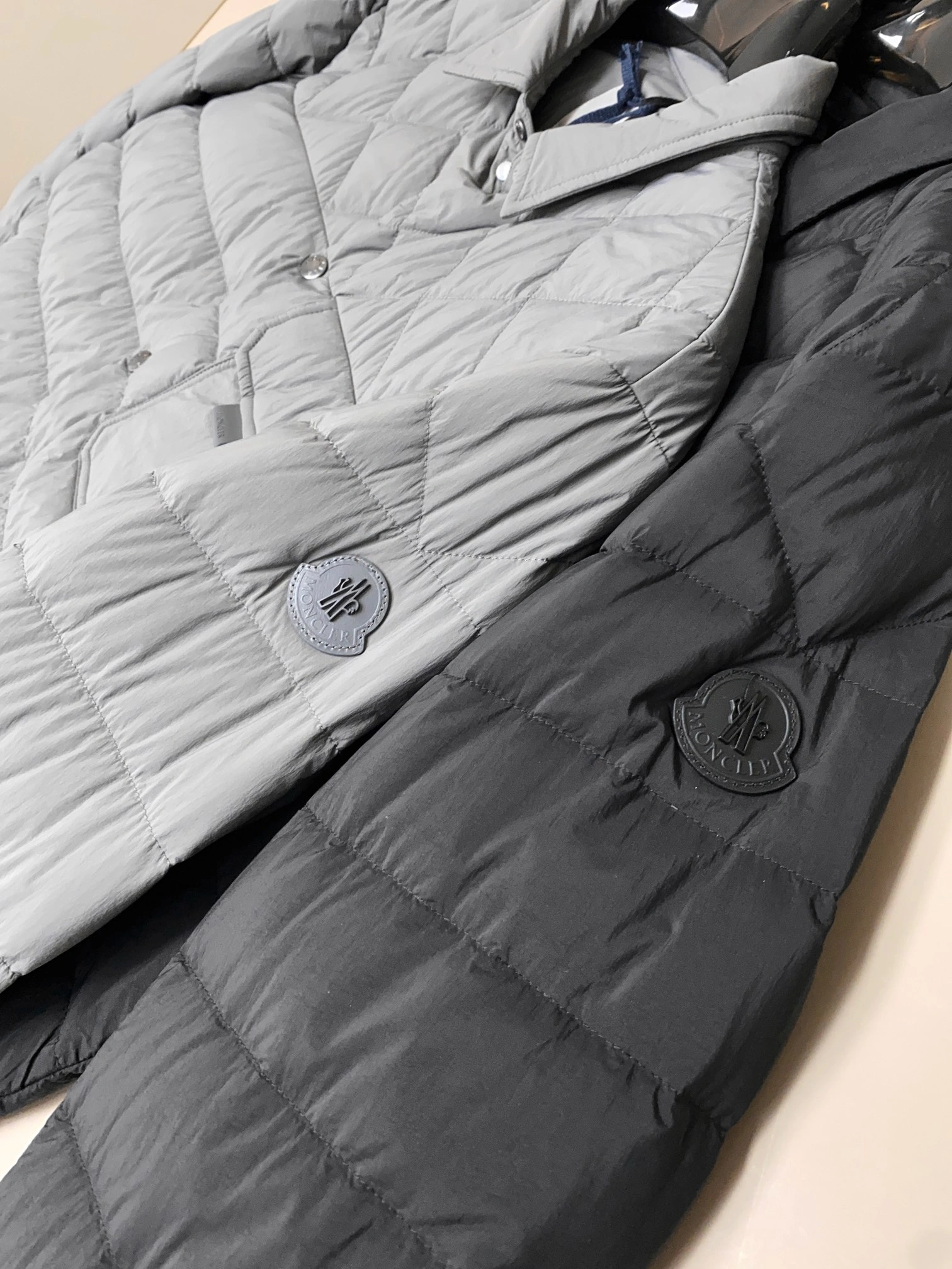 Durable Moncler Down Jackets 145946
