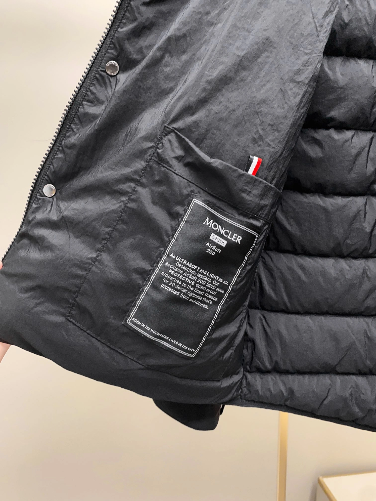 DailyWear Moncler Down Jackets 145947