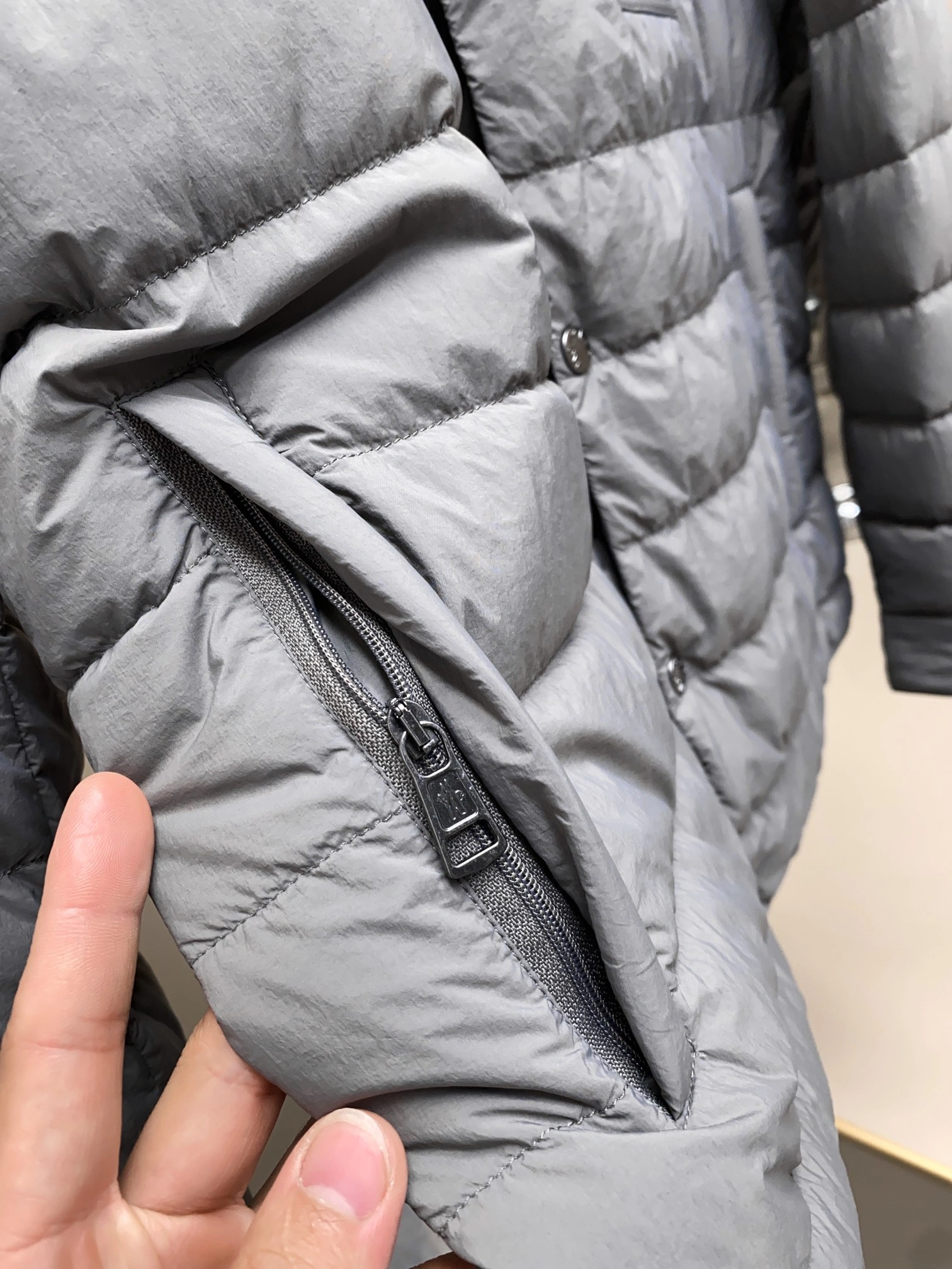 Moncler Down Jackets Premium 145943