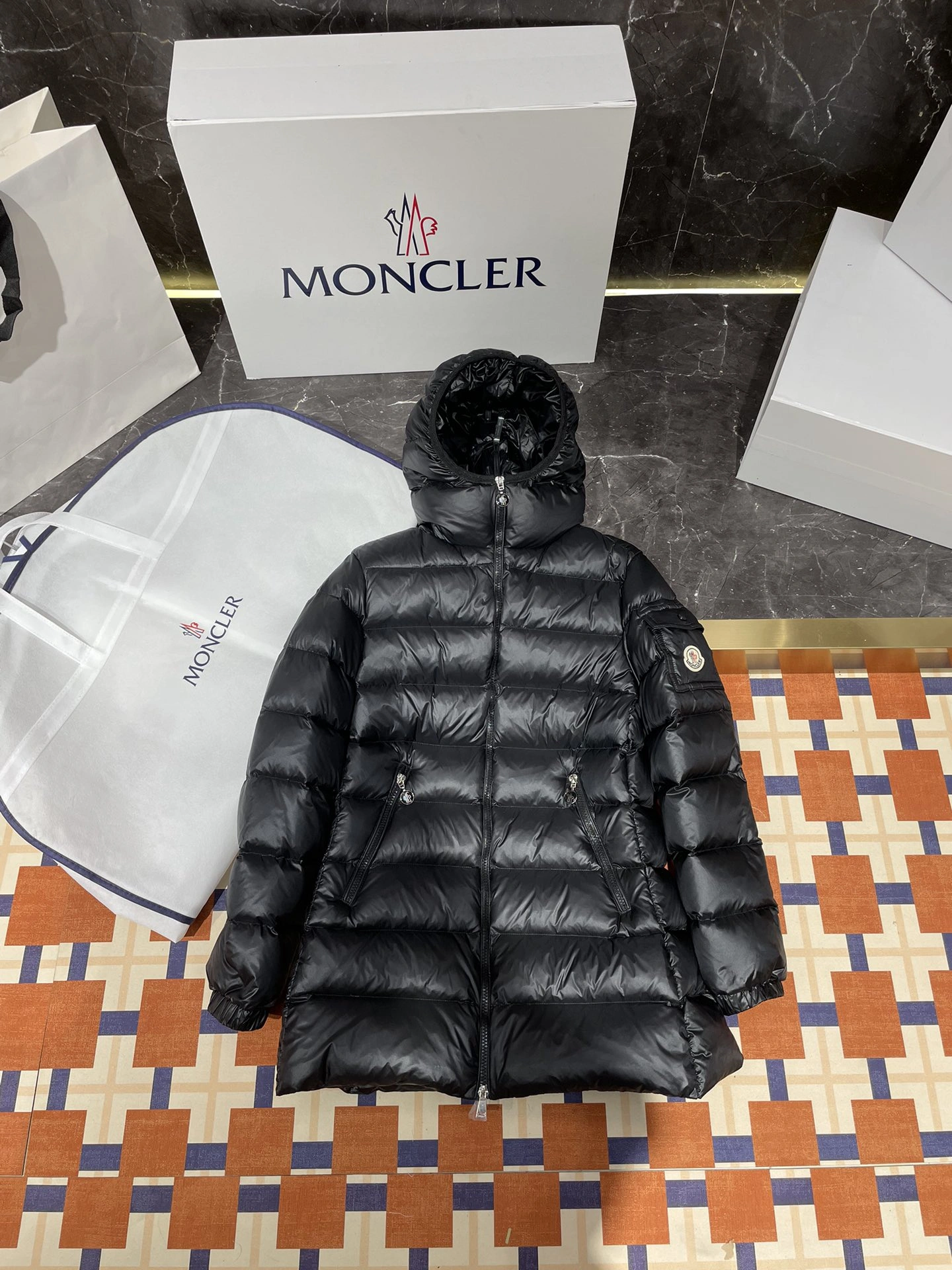 Moncler Down Jackets FashionForward 145937