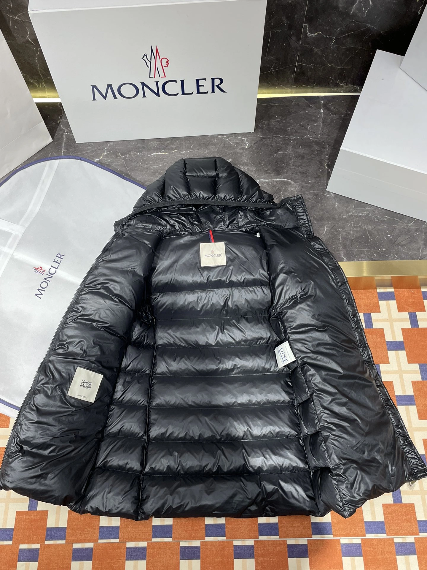 Moncler Down Jackets FashionForward 145937