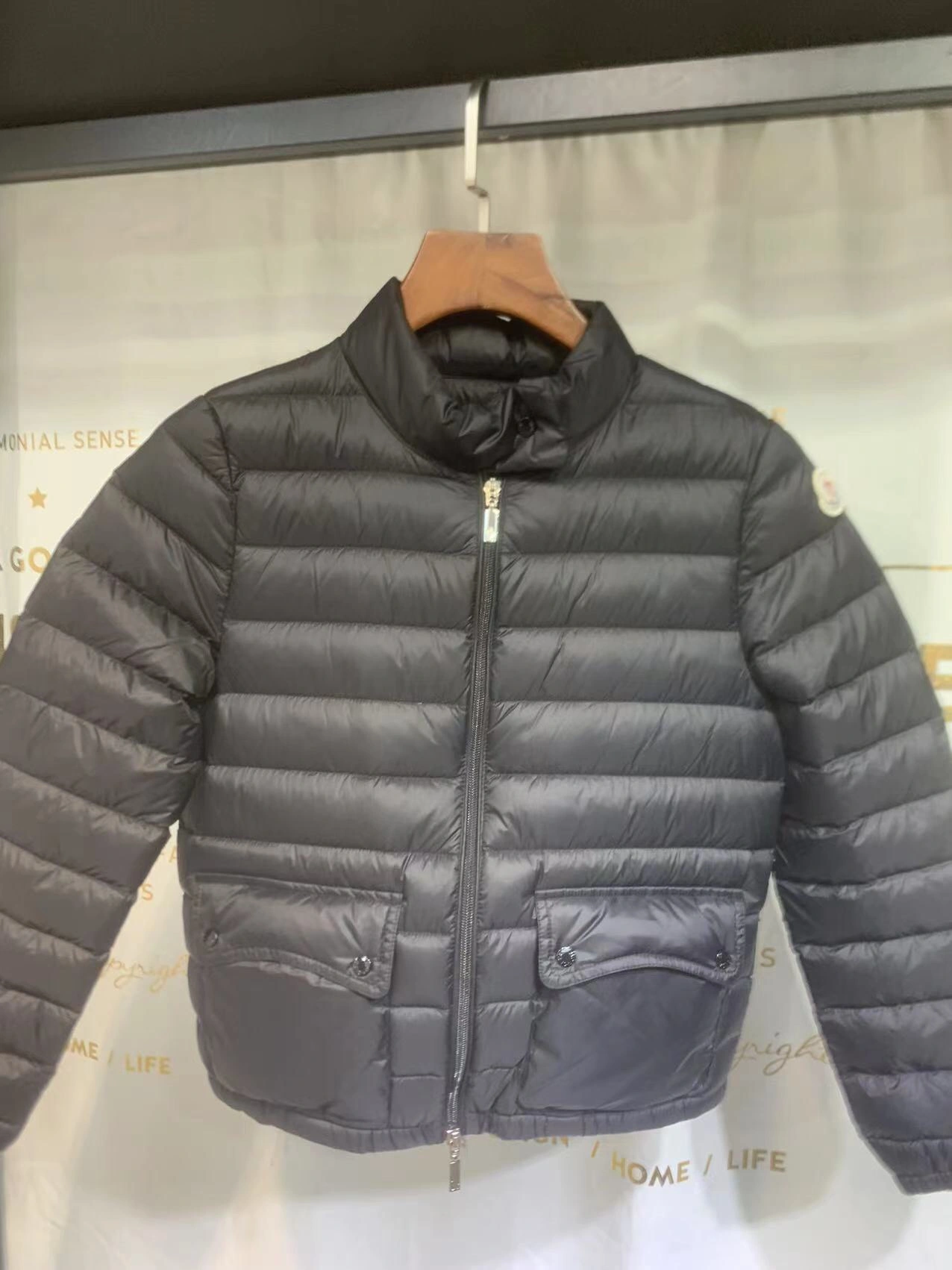 Moncler Down Jackets Durable 145935