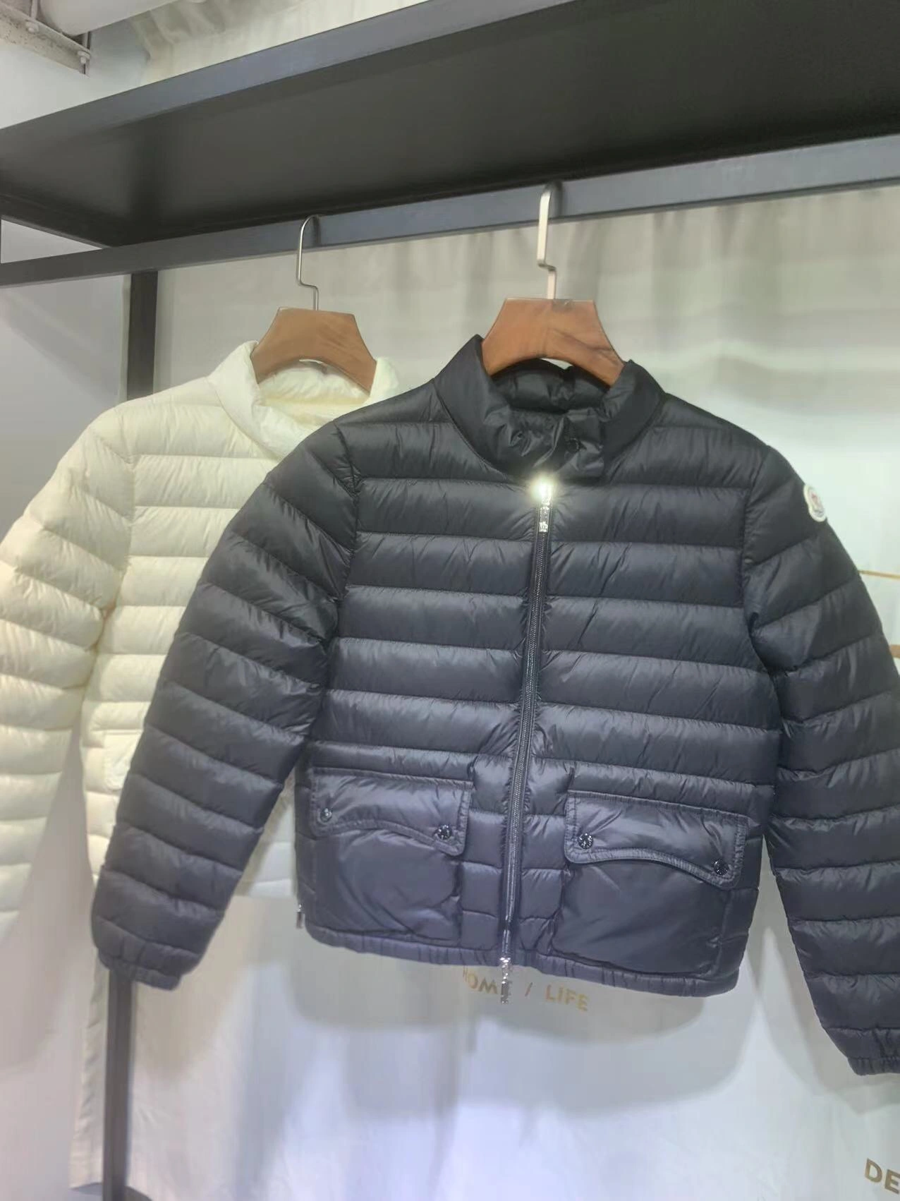 Moncler Down Jackets Durable 145935