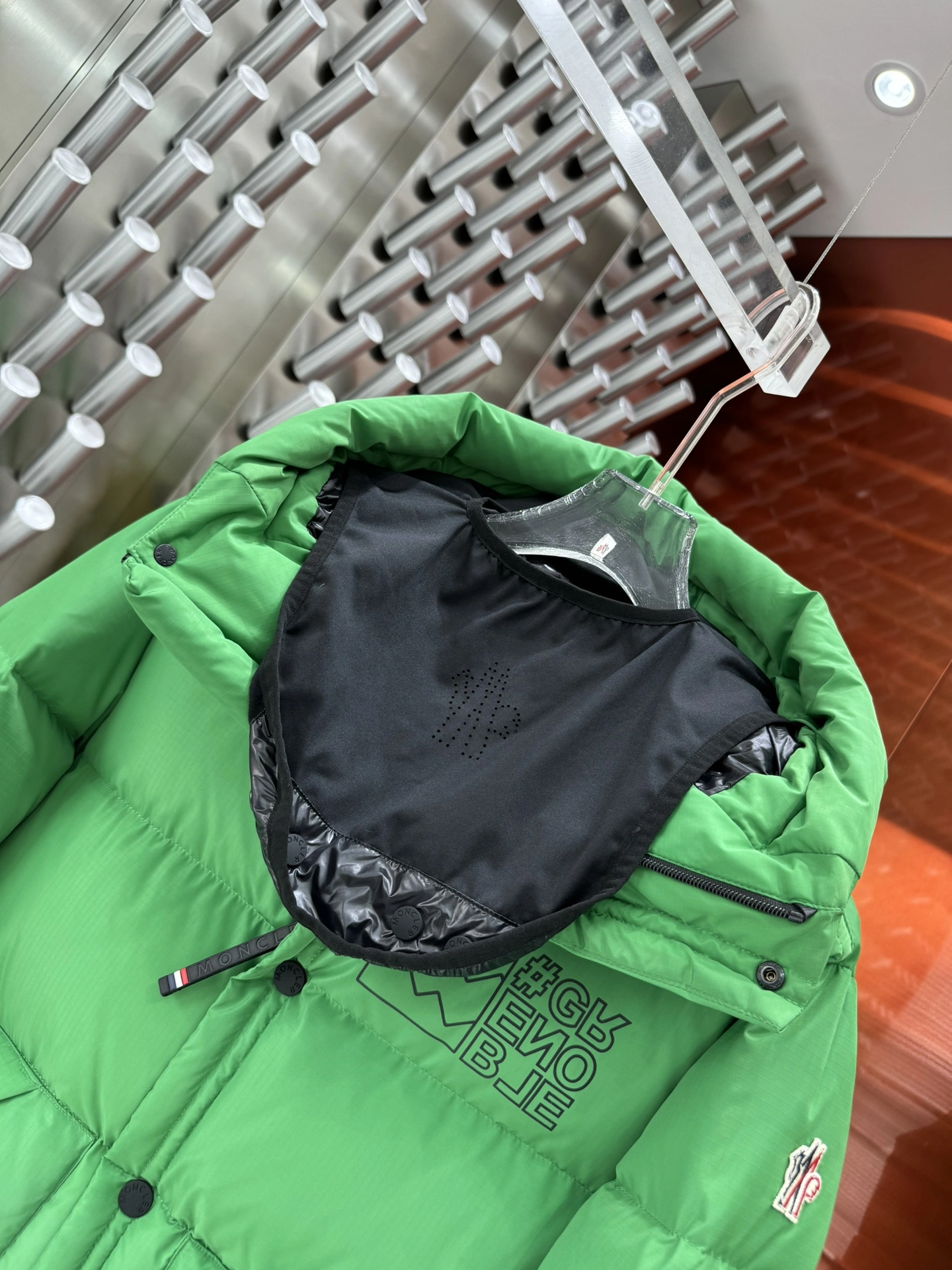 Moncler Down Jackets Tailored 145933