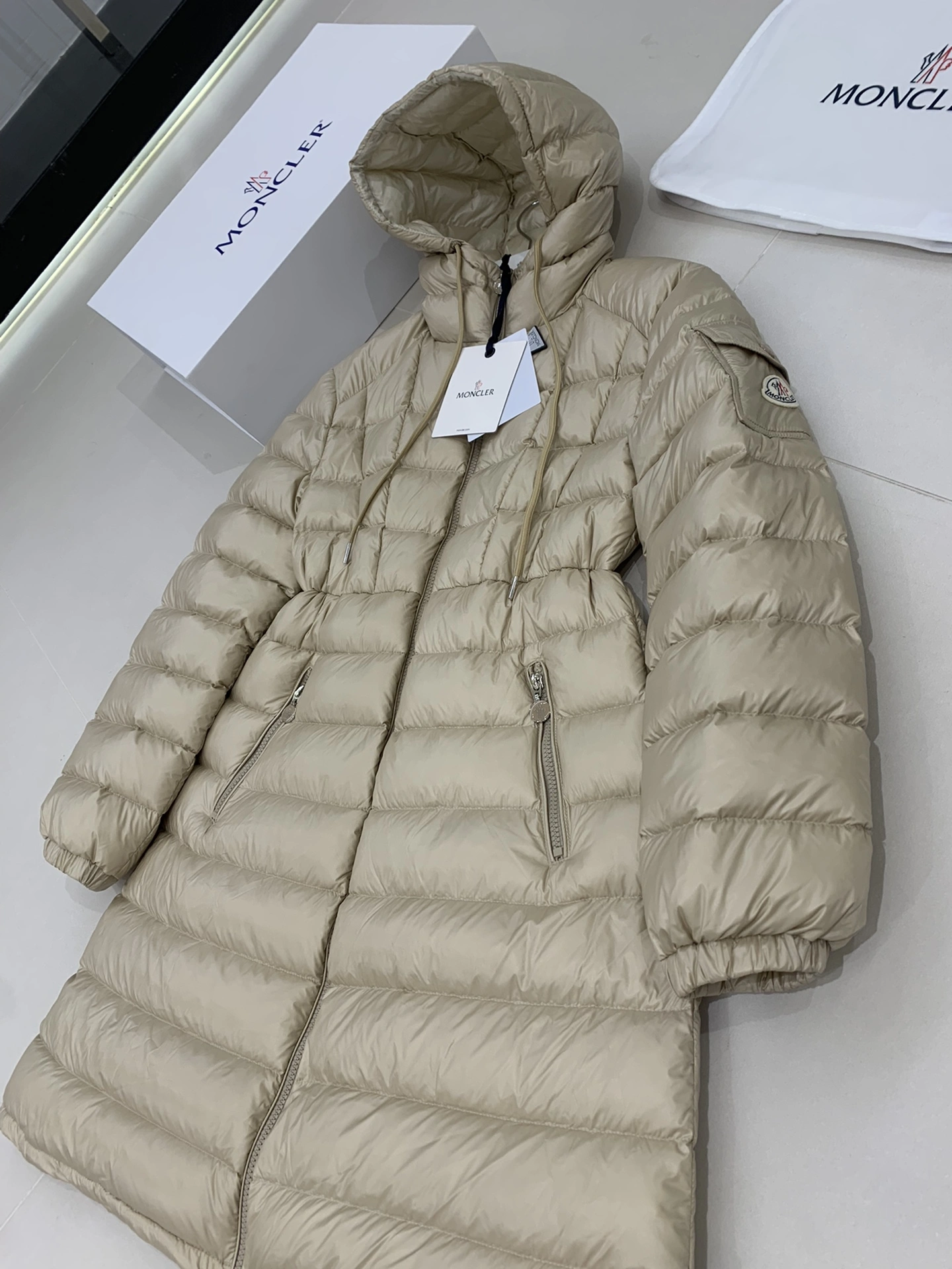 StreetReady Moncler Down Jackets 145923
