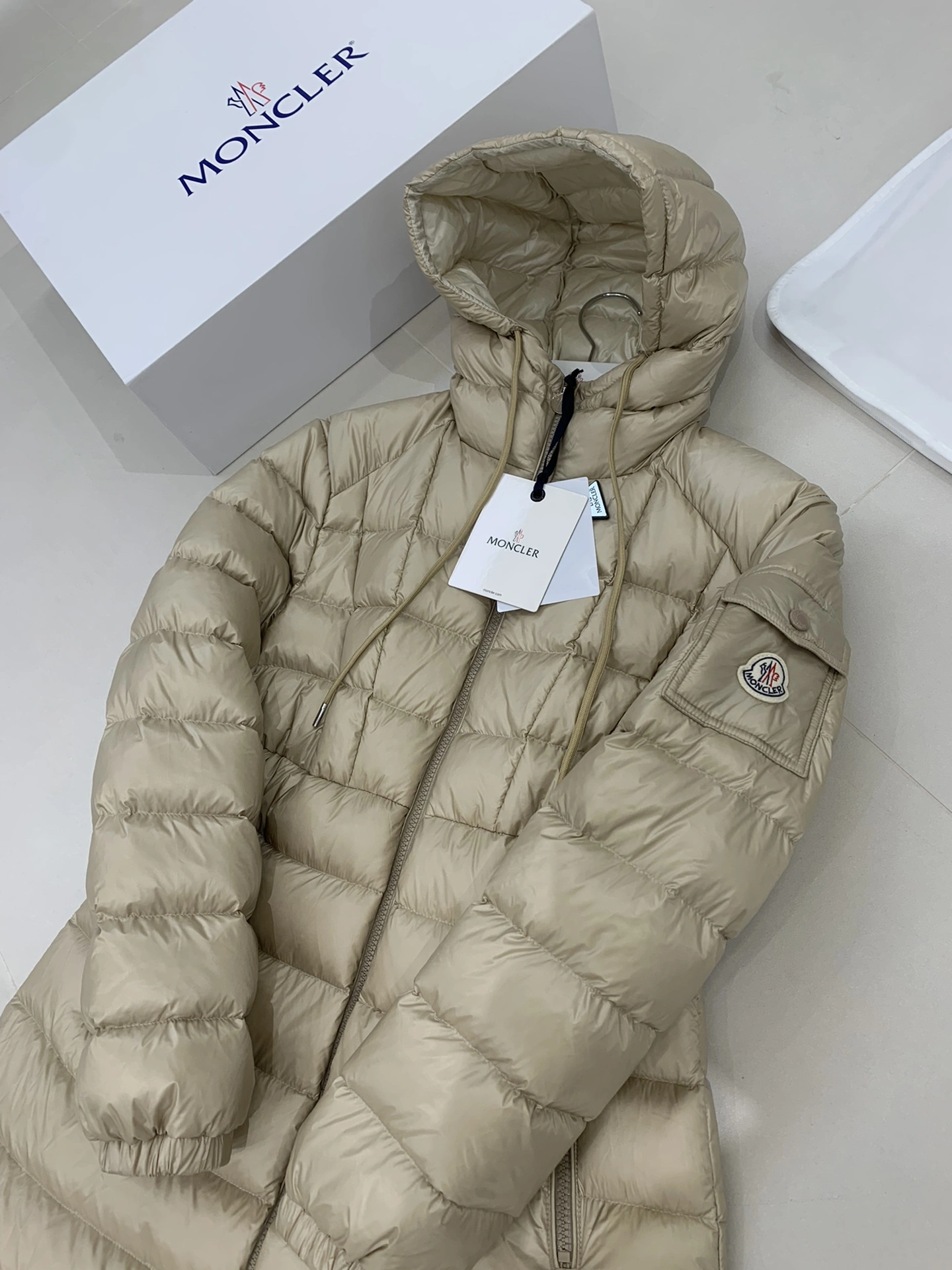 StreetReady Moncler Down Jackets 145923