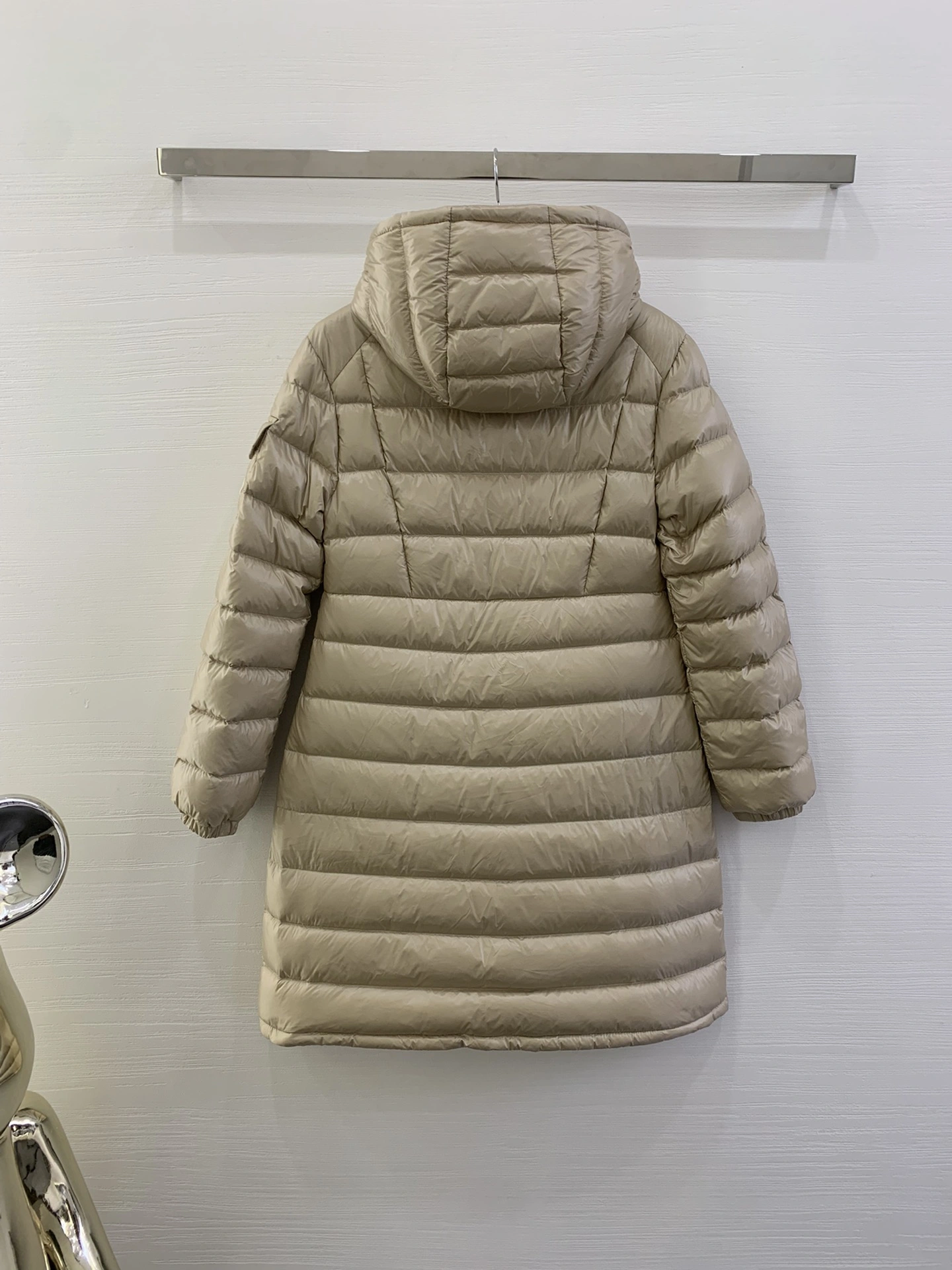 ModernLook Moncler Down Jackets 145918