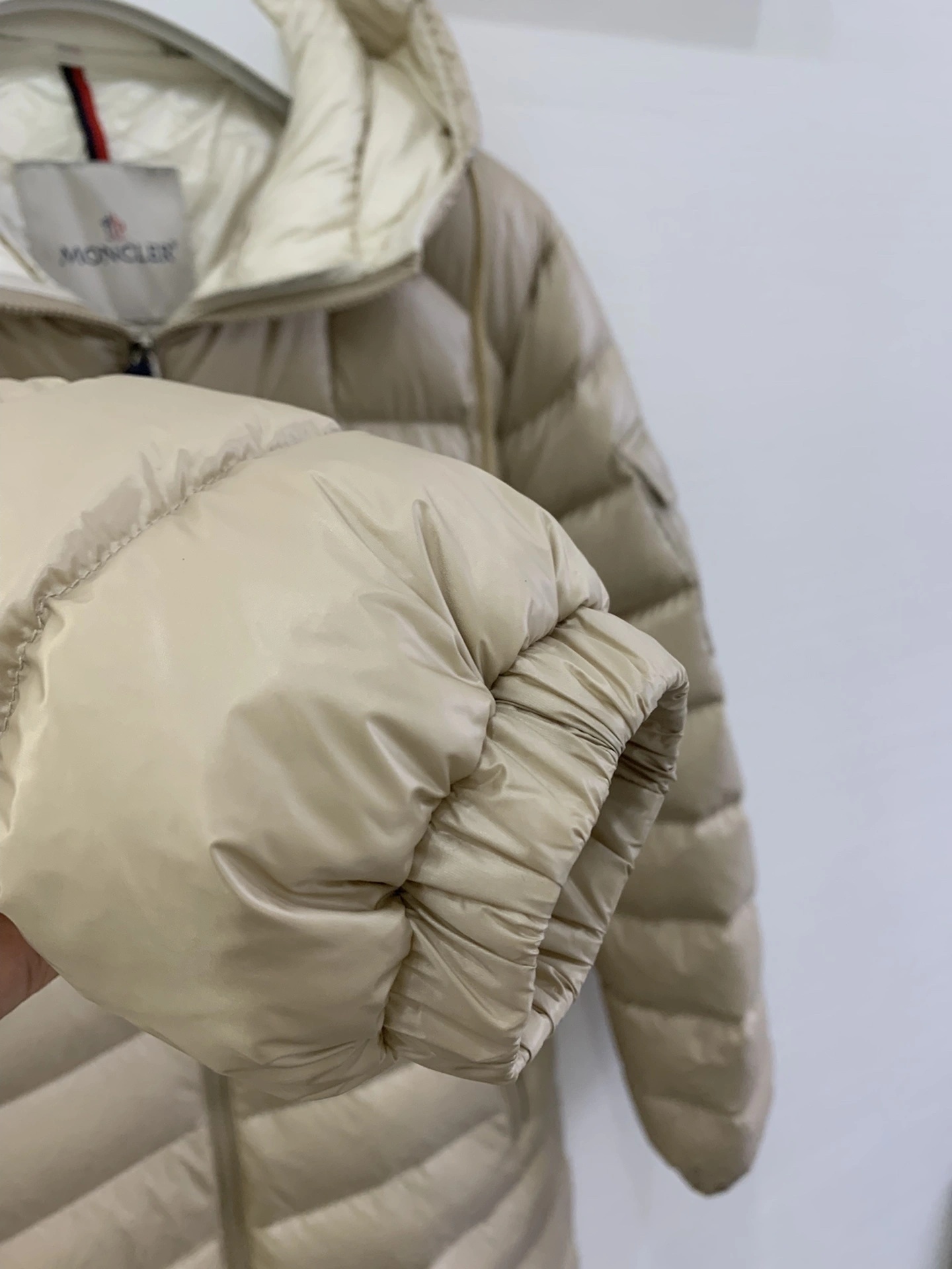 ModernLook Moncler Down Jackets 145918