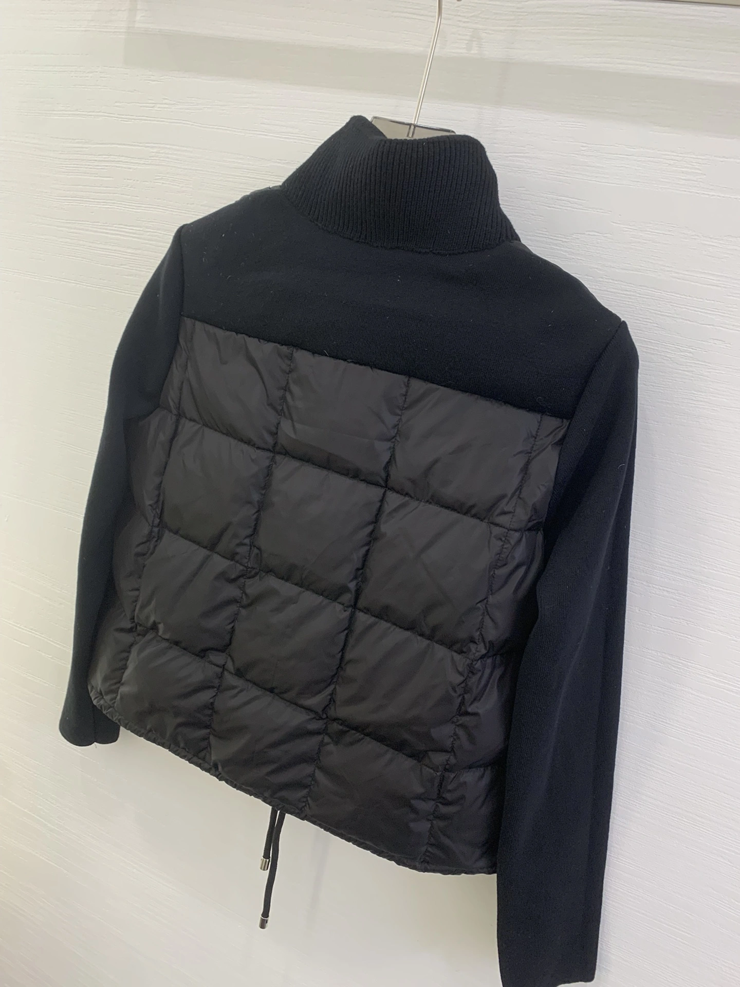 Moncler Down Jackets Functional 145909