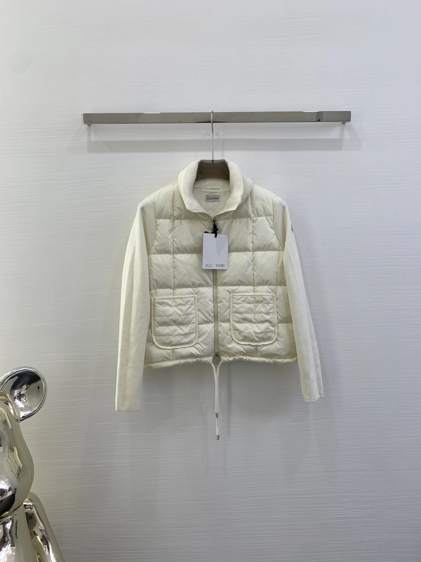 Moncler Down Jackets HighQuality 145915