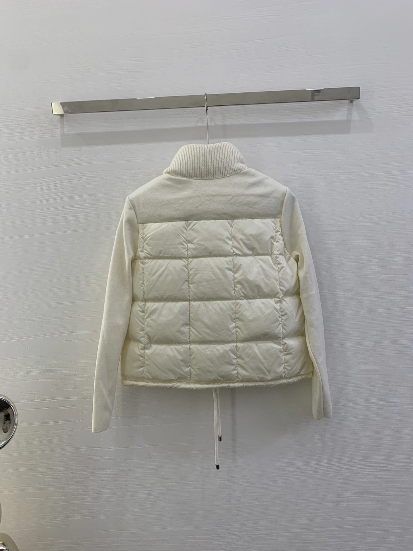 Moncler Down Jackets HighQuality 145915