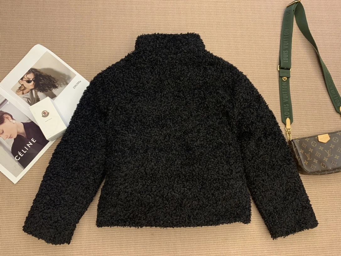 TechFriendly Moncler Down Jackets 145907