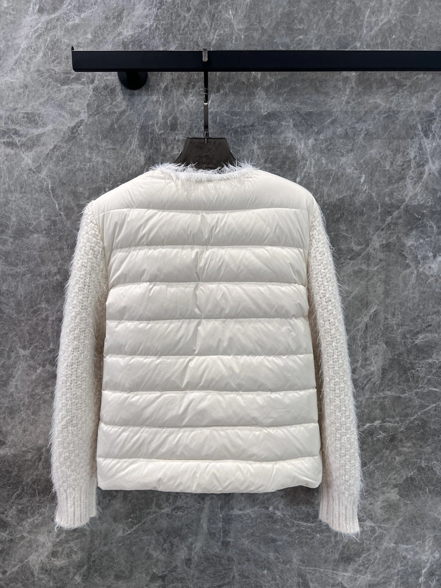 Stylish Moncler Down Jackets 145922