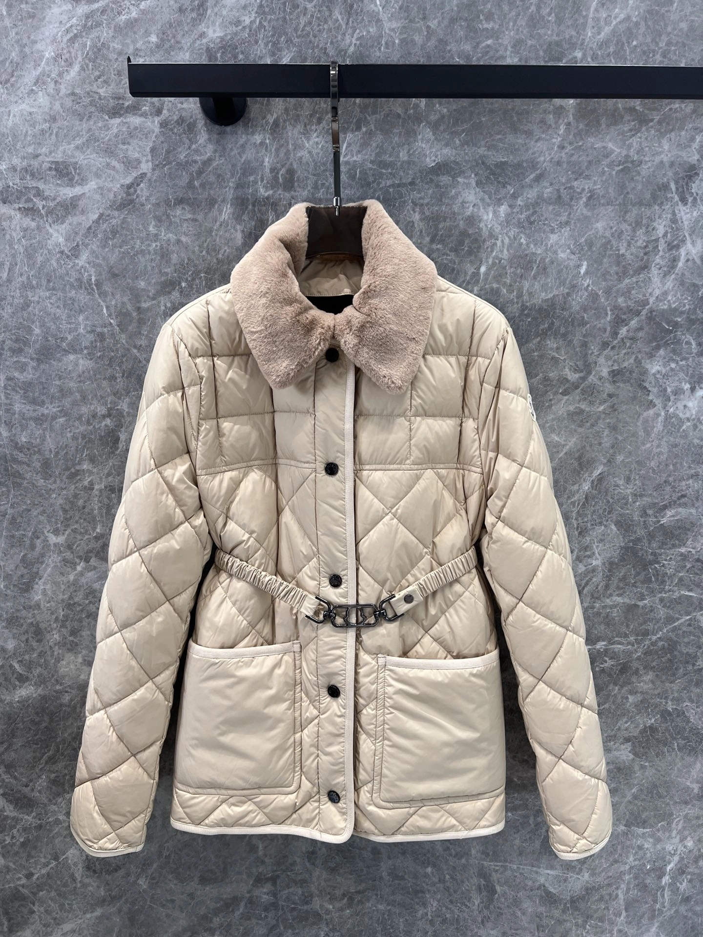Moncler Down Jackets Timeless 145919