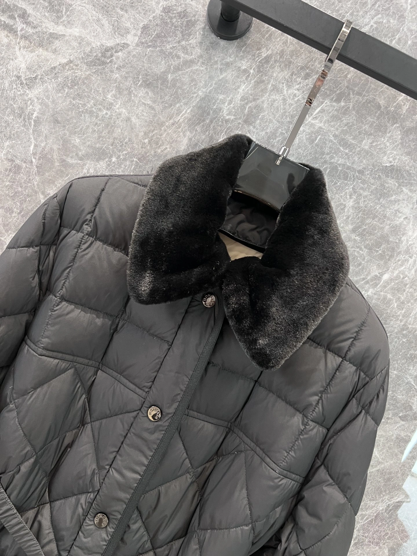 Moncler Down Jackets FastDry 145903