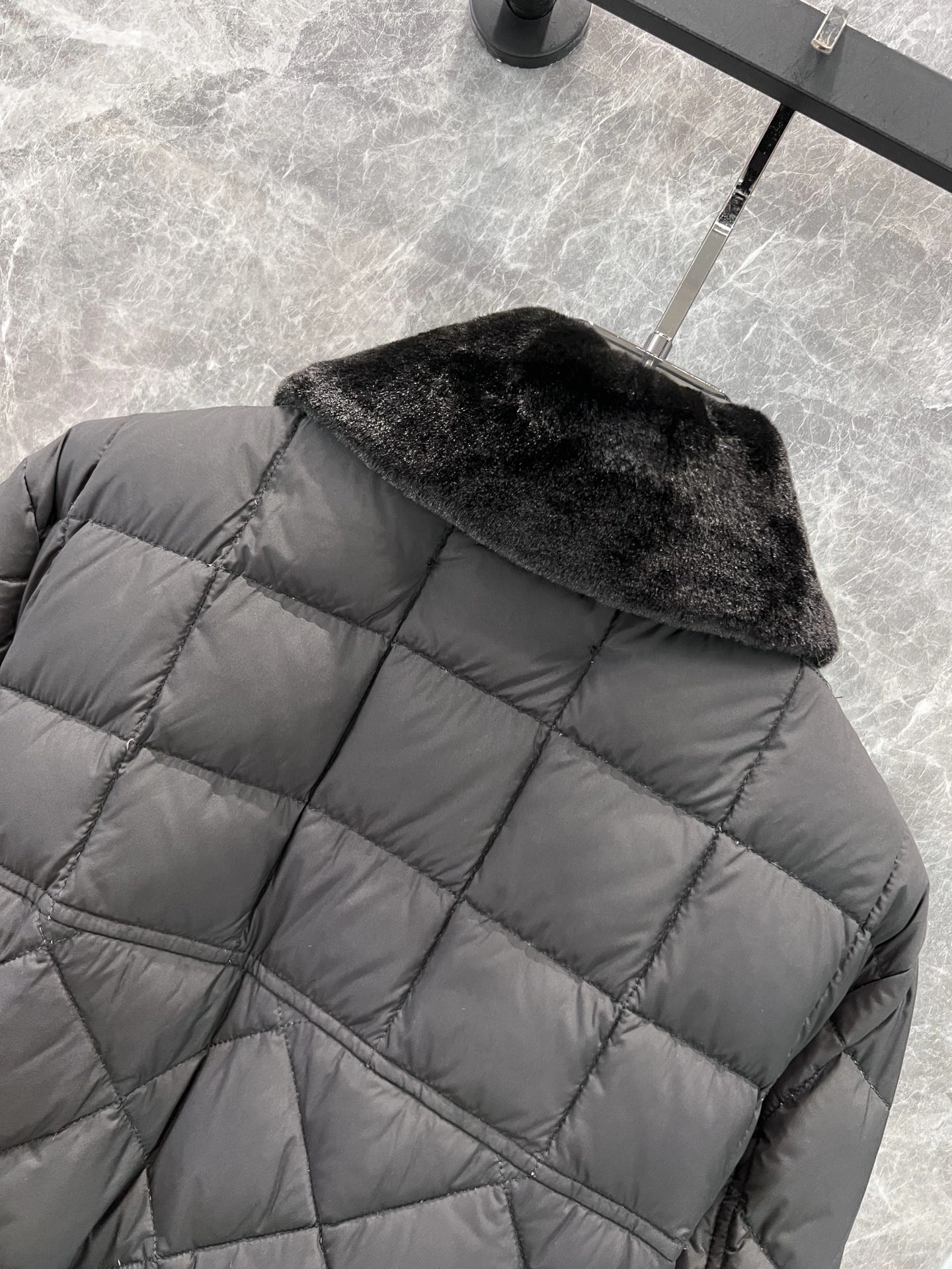 Moncler Down Jackets FastDry 145903