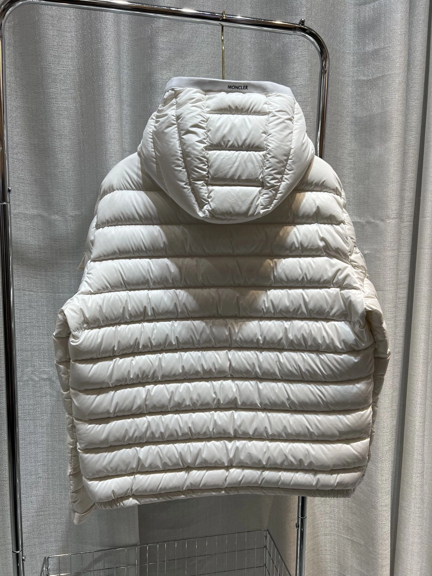 Moncler Down Jackets ZeroBulk 145905